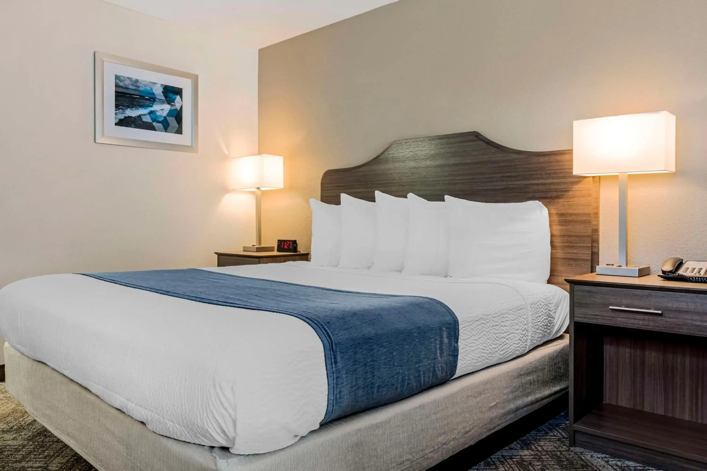 Bedroom, Bed in Best Western Santee Lodge Bedroom, Bed in Best Western Santee Lodge