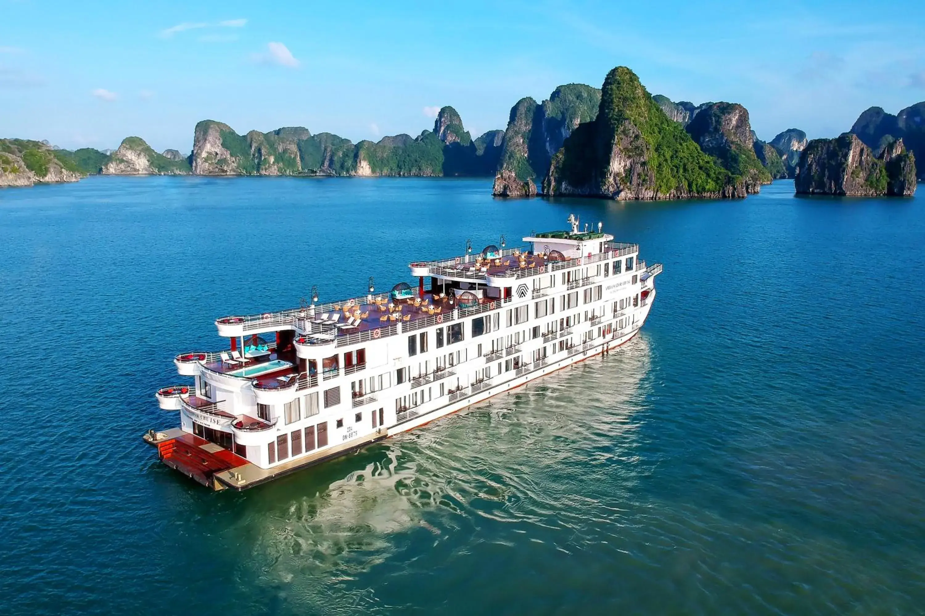 Bird's eye view in Ambassador Cruise Halong Bay Bird's eye view in Ambassador Cruise Halong Bay