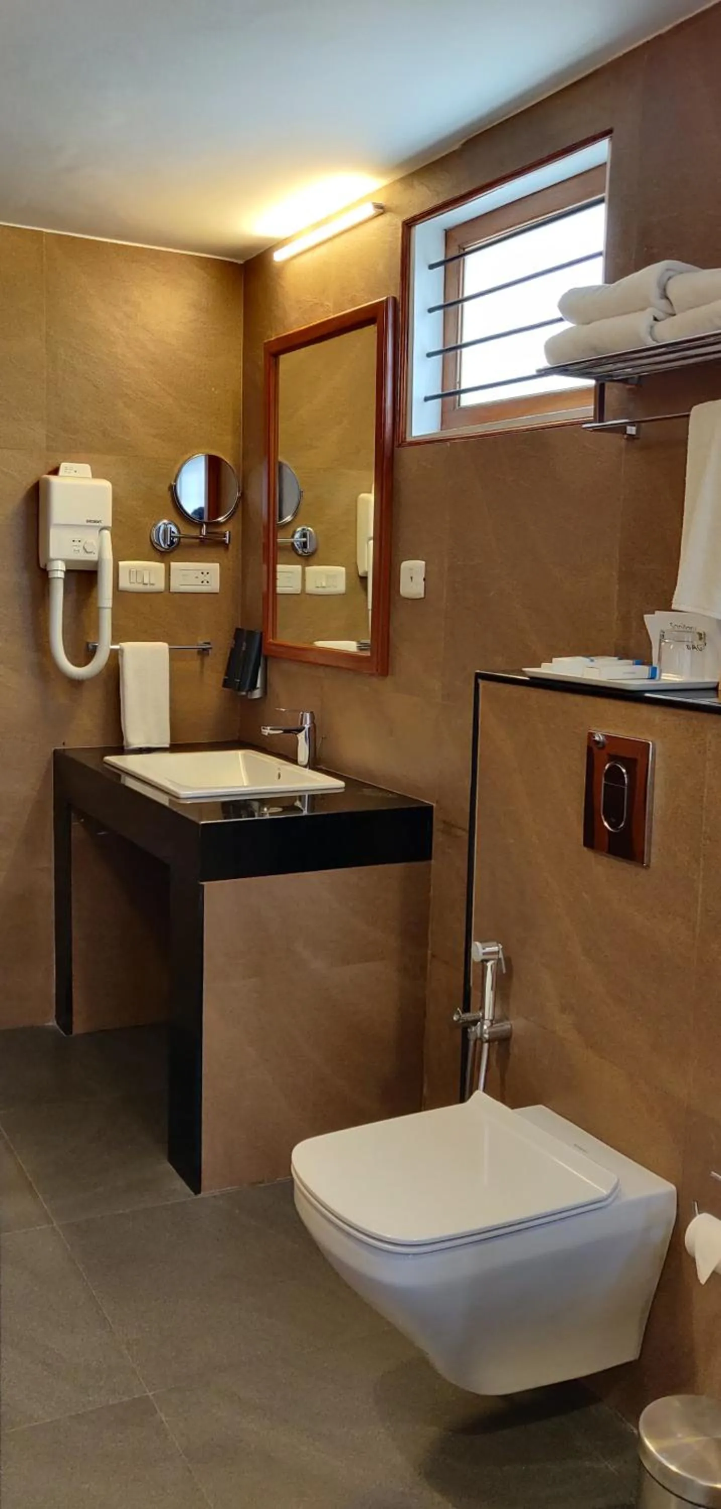 Bathroom in Backwater Ripples Kumarakom