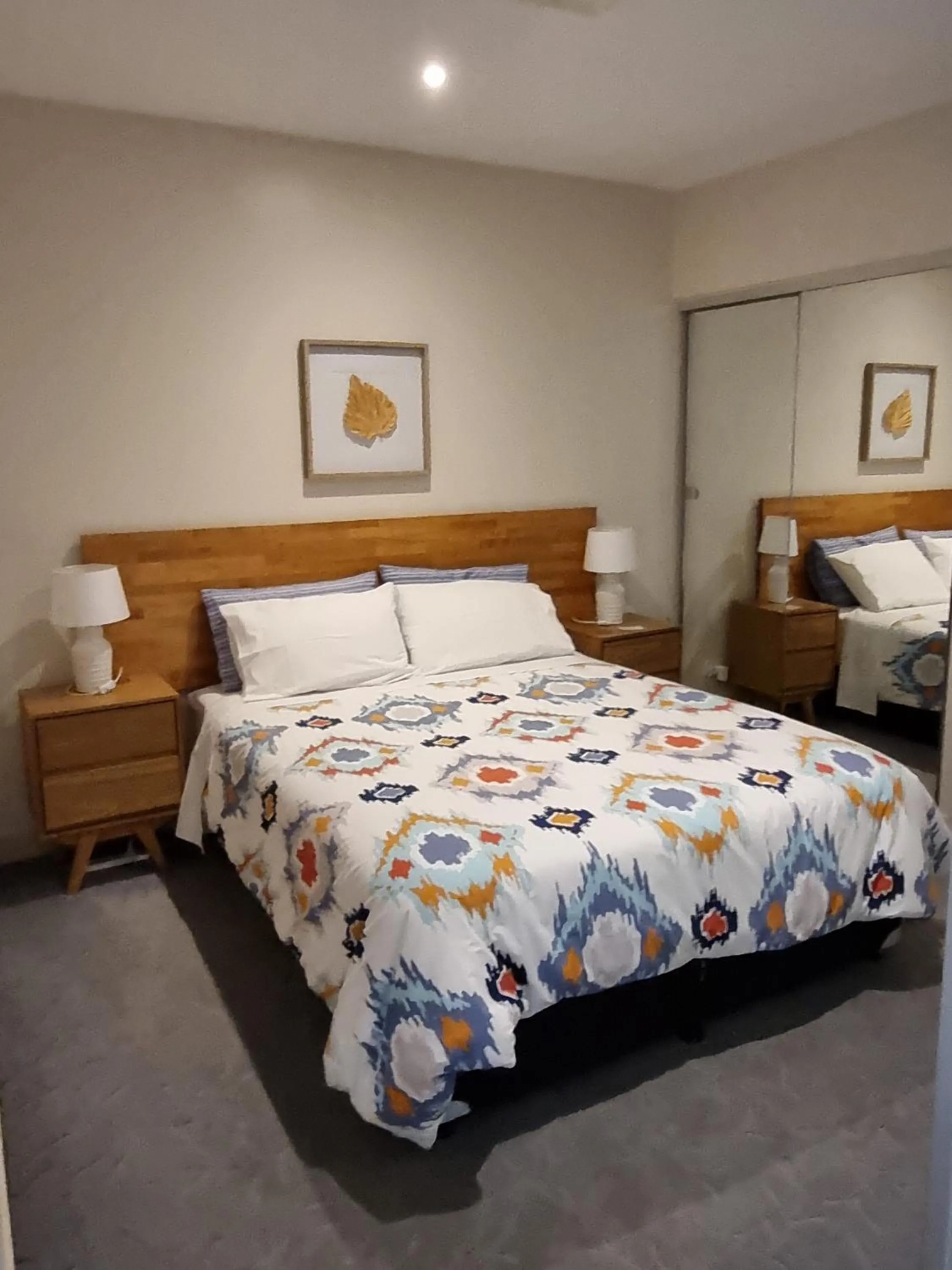 Bedroom, Bed in Pleasant City Stay on Collins
