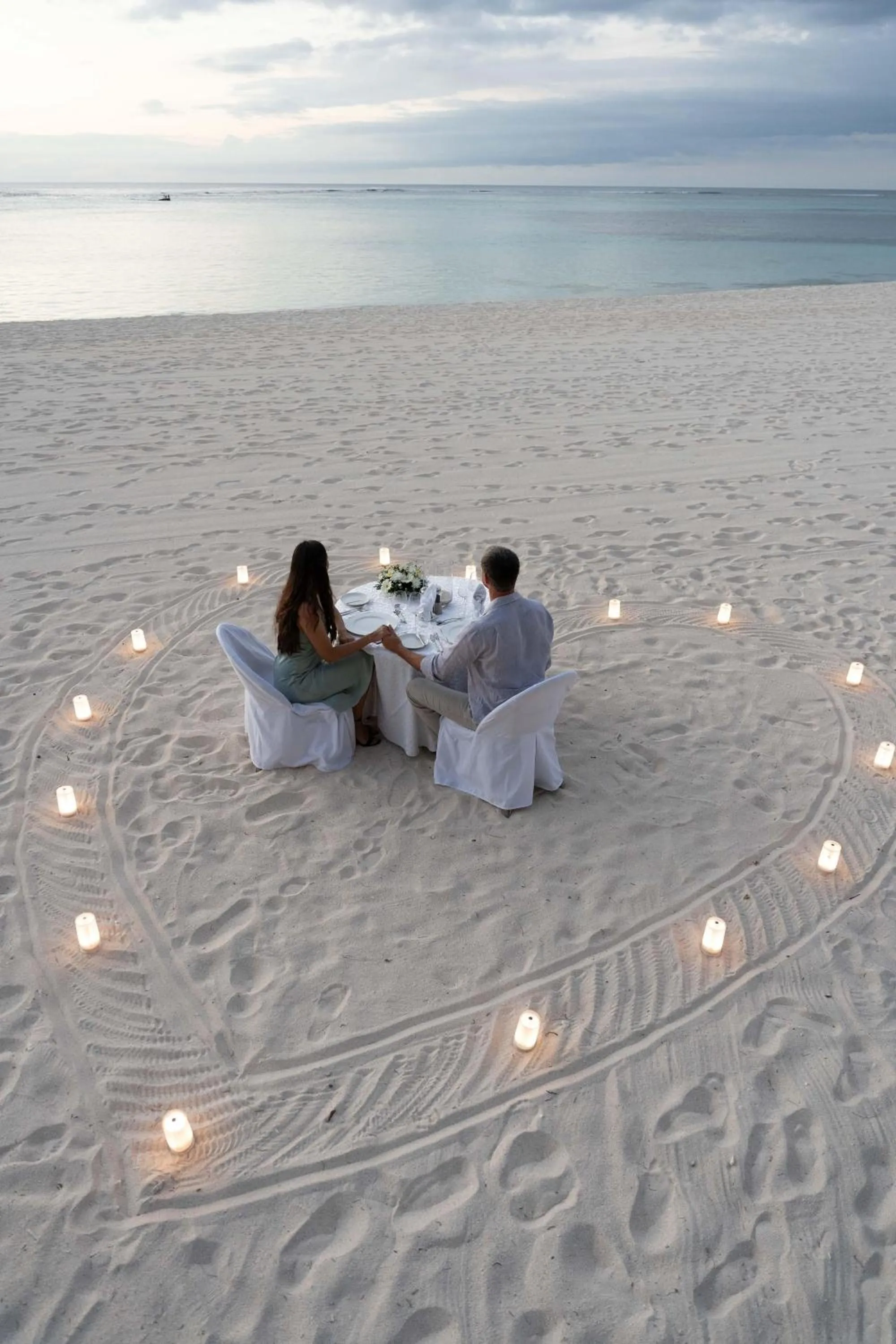 wedding in Dinarobin Beachcomber Golf Resort & Spa