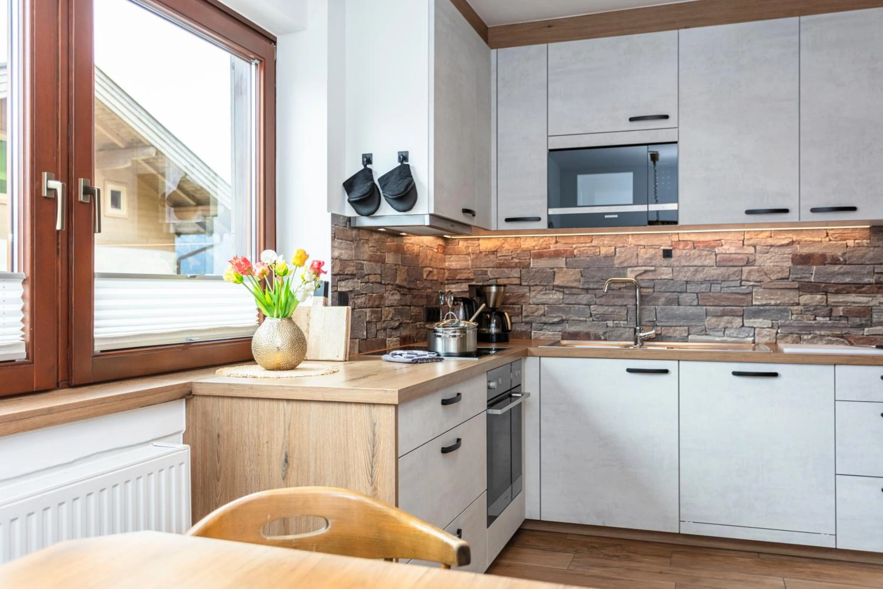 Hölzl Bed & Breakfast