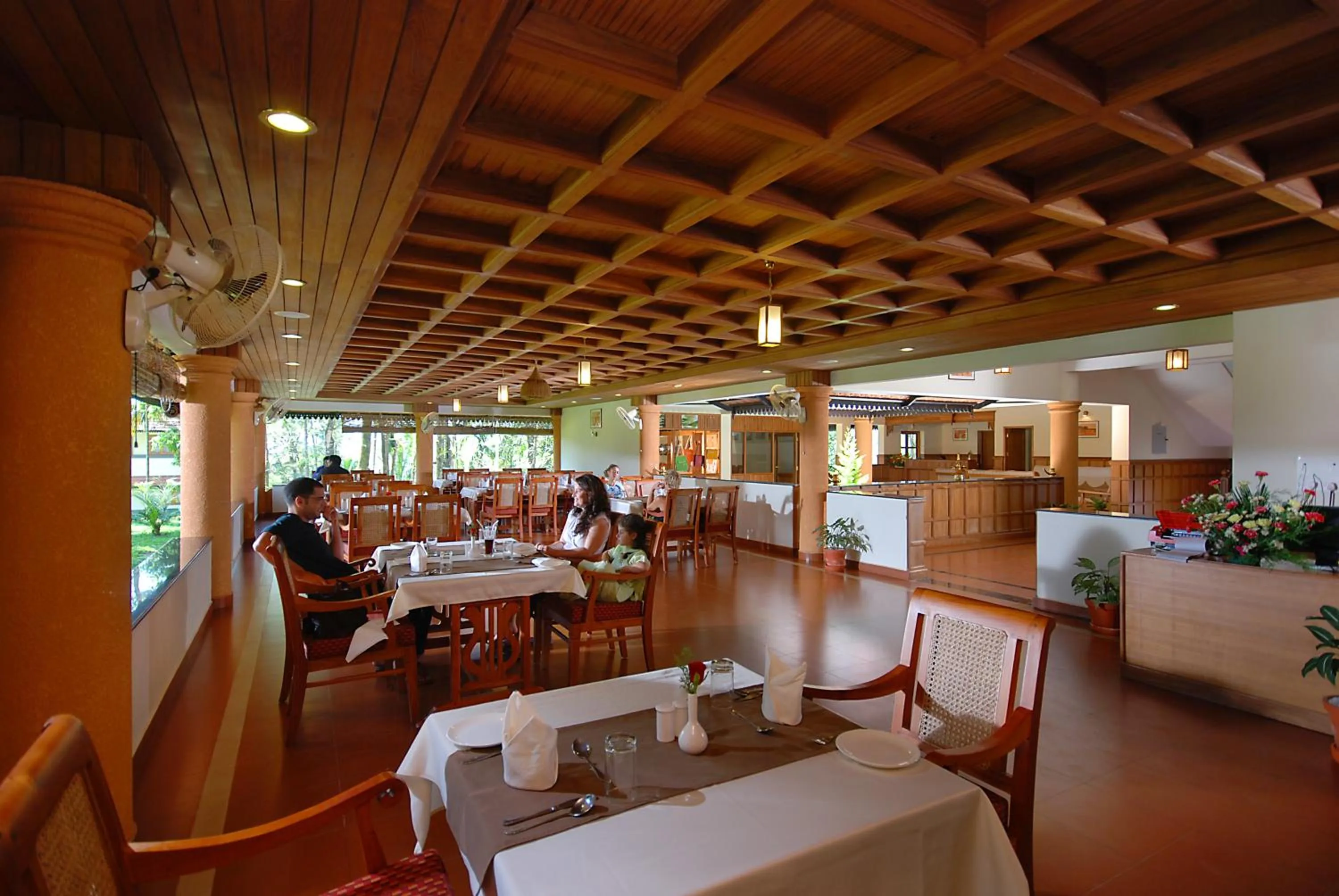 Restaurant/places to eat in Greenwoods Resort, Thekkady