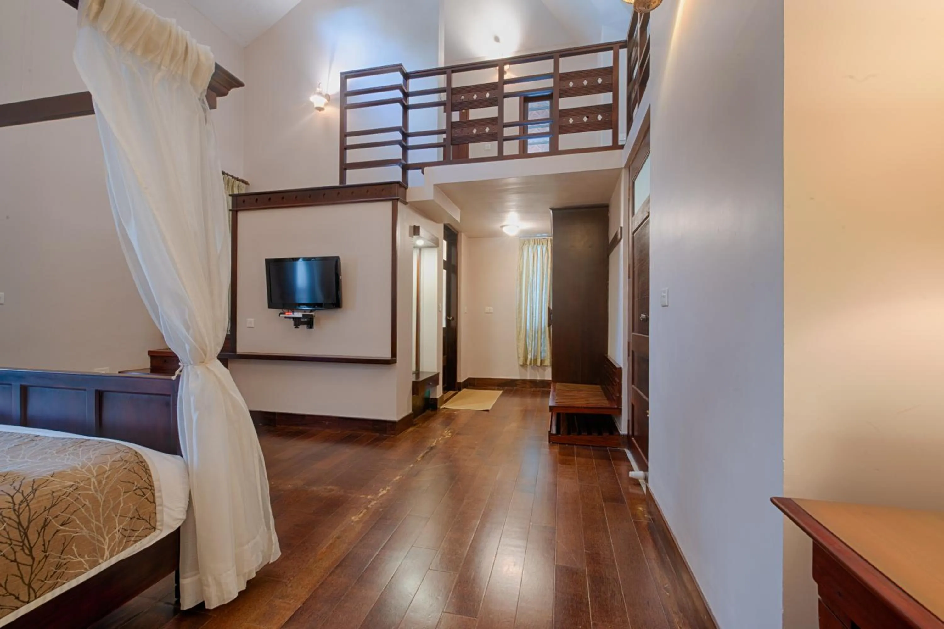 Living room in Greenwoods Resort, Thekkady