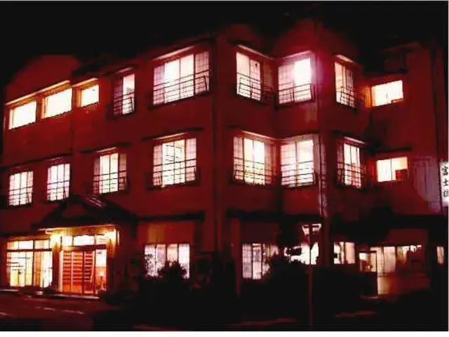 Facade/entrance in Resort Inn Fujihashi Facade/entrance in Resort Inn Fujihashi