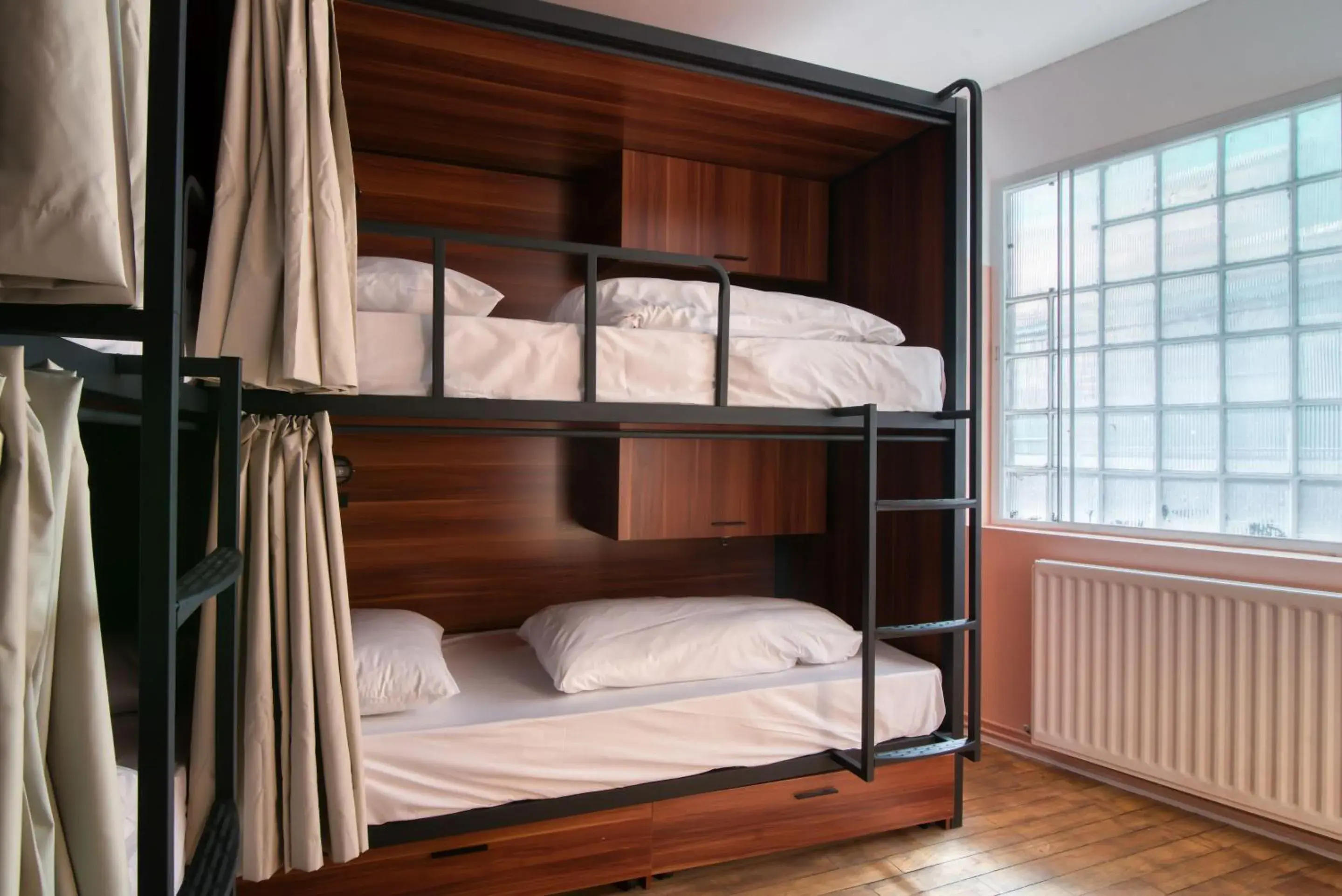 Bed in 6-Bed Dormitory Room in Malacuna Birmingham Bed in 6-Bed Dormitory Room in Malacuna Birmingham