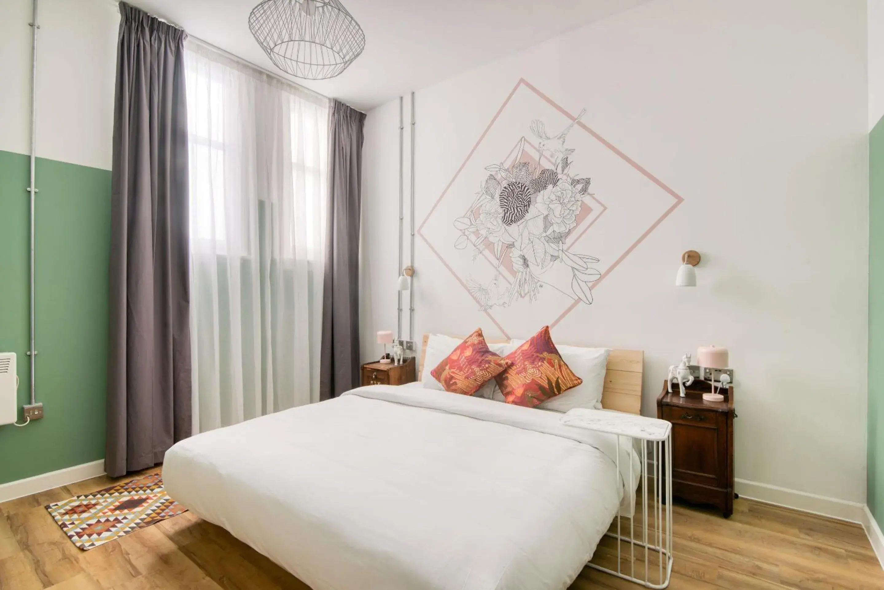 Bed in Malacuna Birmingham Bed in Malacuna Birmingham