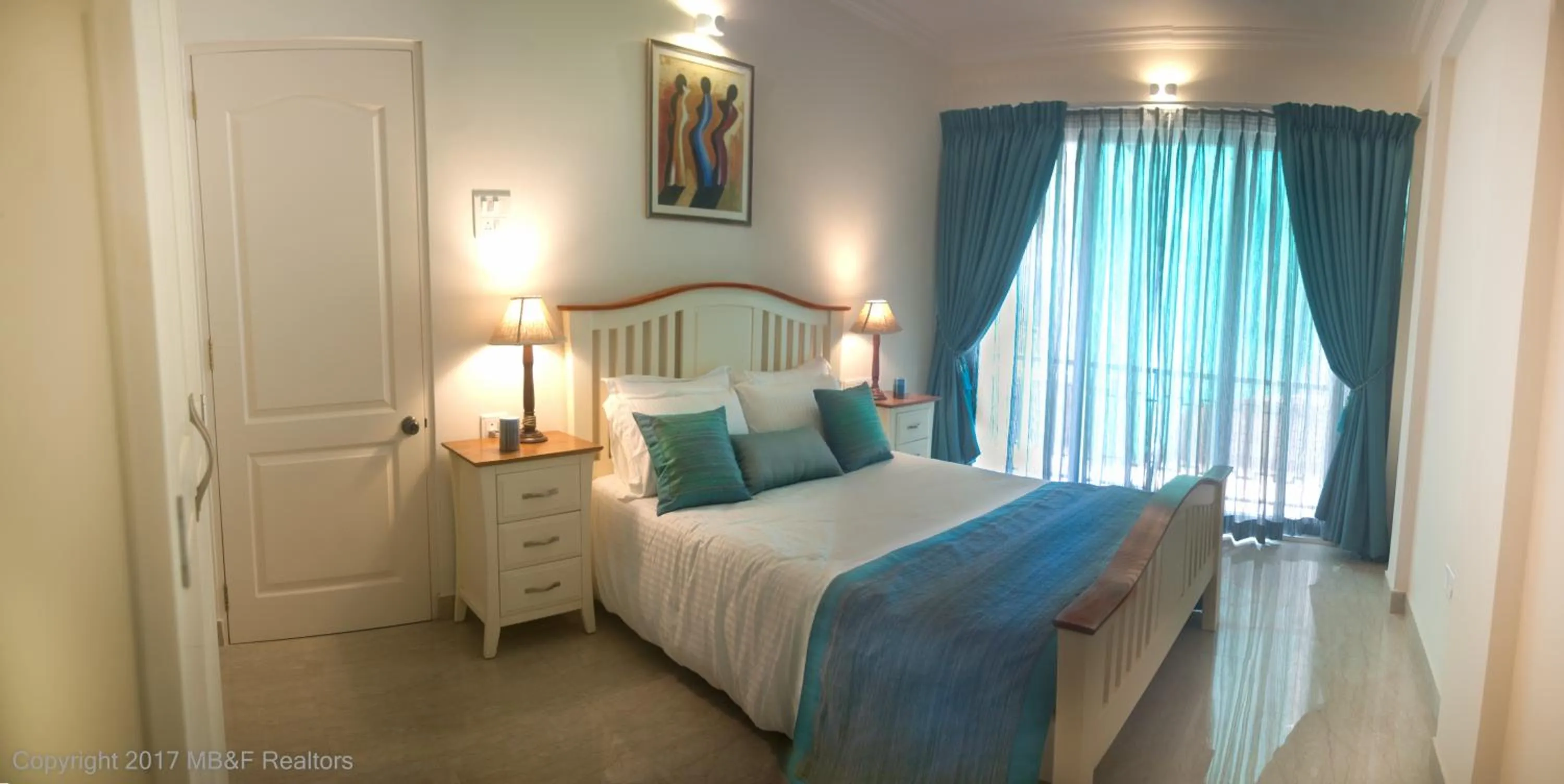 Bed in Bellagio Rezidencia 1 BHK Service Apartments