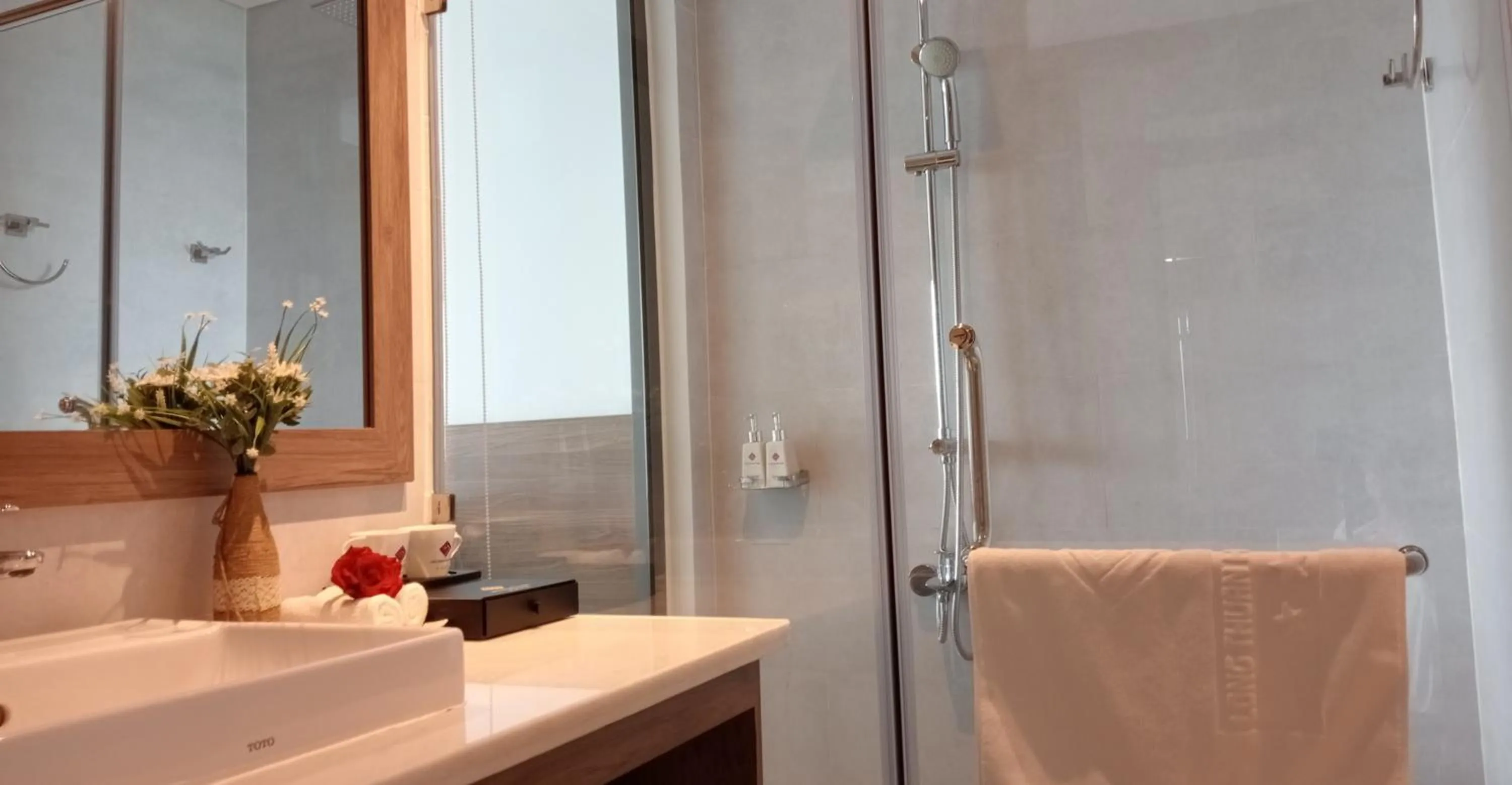 Shower in Long Thuan Hotel & Resort