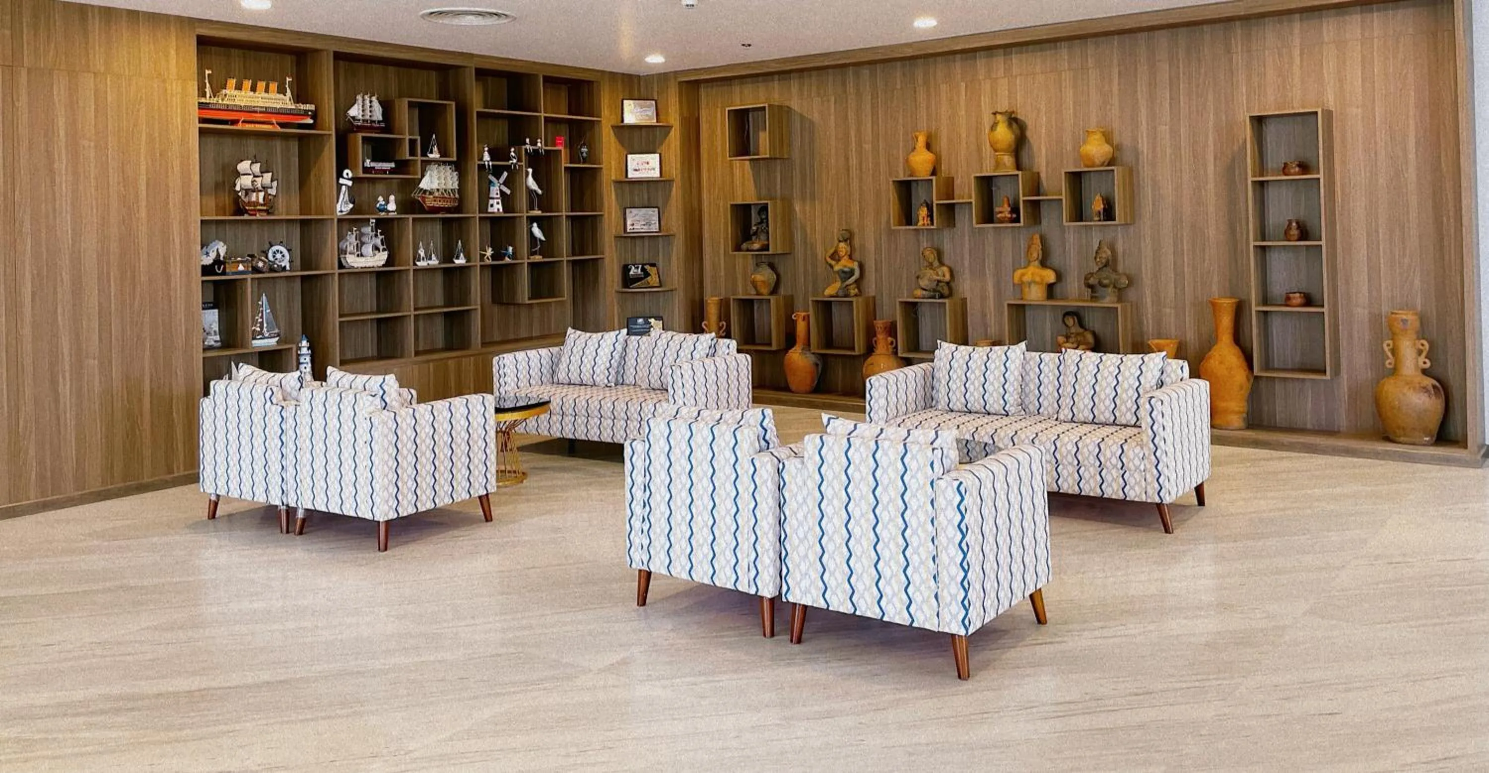 Living room in Long Thuan Hotel & Resort