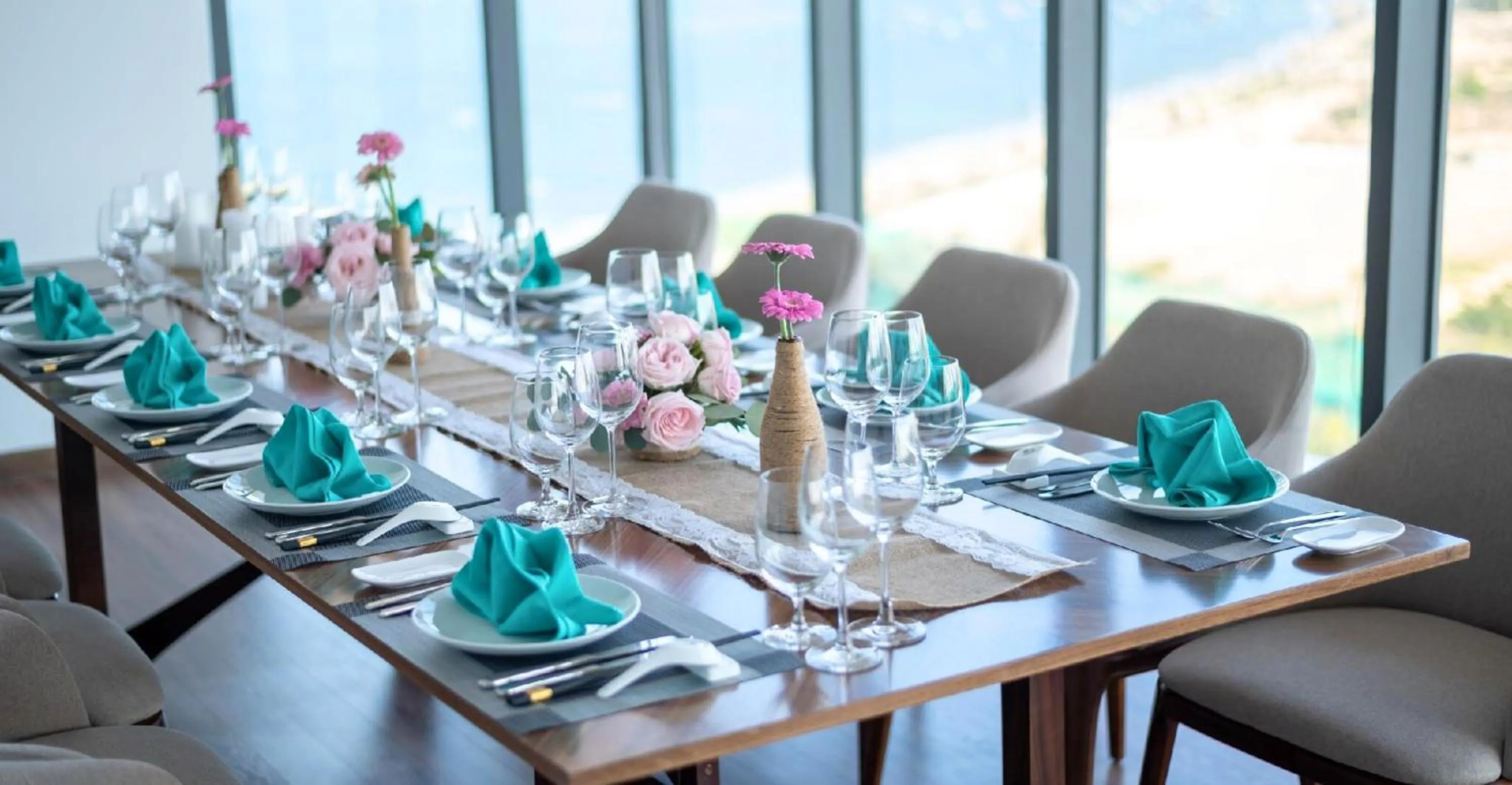 Restaurant/places to eat in Long Thuan Hotel & Resort