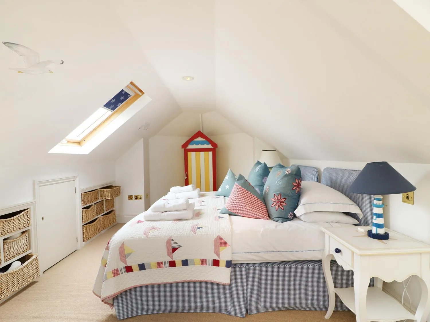 Bed in Elphinstone