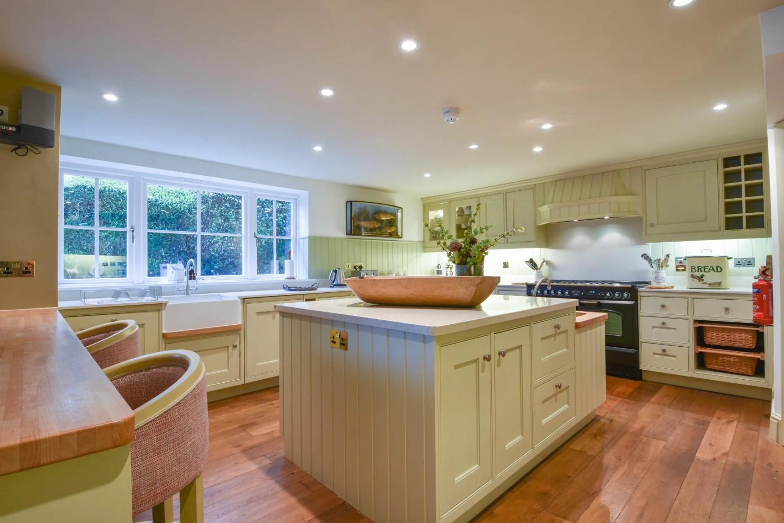 Property building in Elphinstone