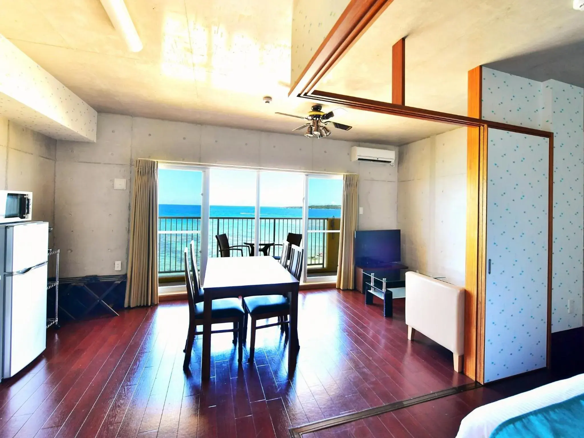 Economy Quadruple Room in Churaumi on the Beach Motobu Economy Quadruple Room in Churaumi on the Beach Motobu