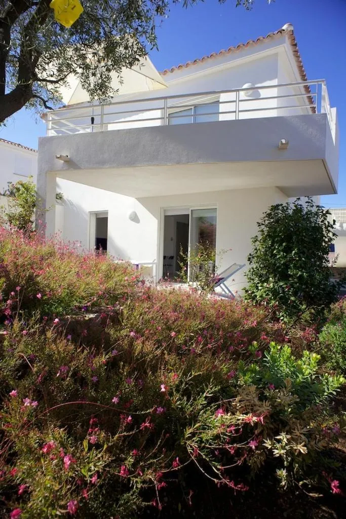 Facade/entrance in Résidence Le Clos Saint Paul