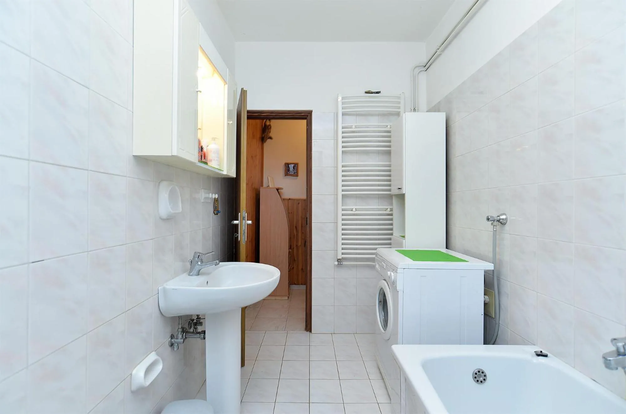 Apartments Irena 531