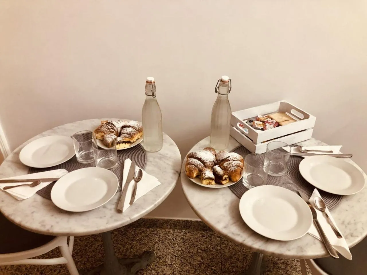 Communal kitchen in Art Atelier Borgo