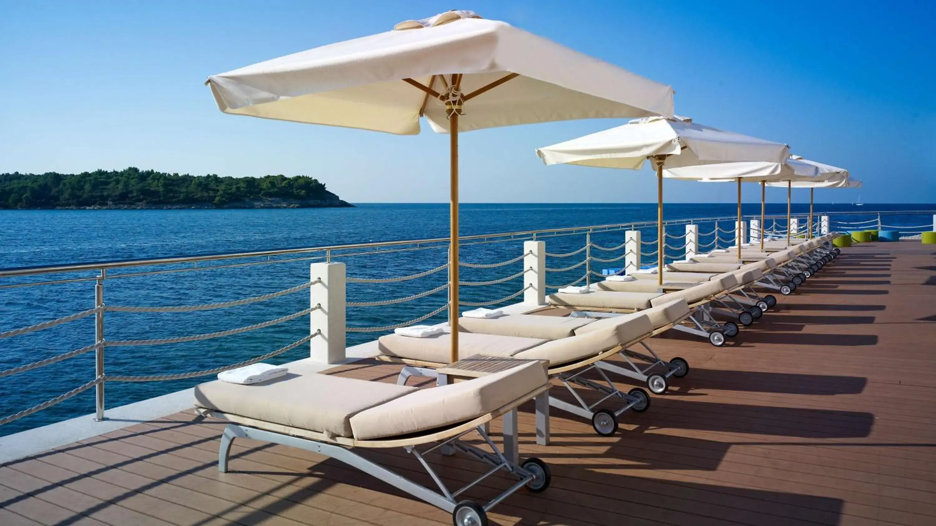 Property building in Park Plaza Histria Pula Property building in Park Plaza Histria Pula