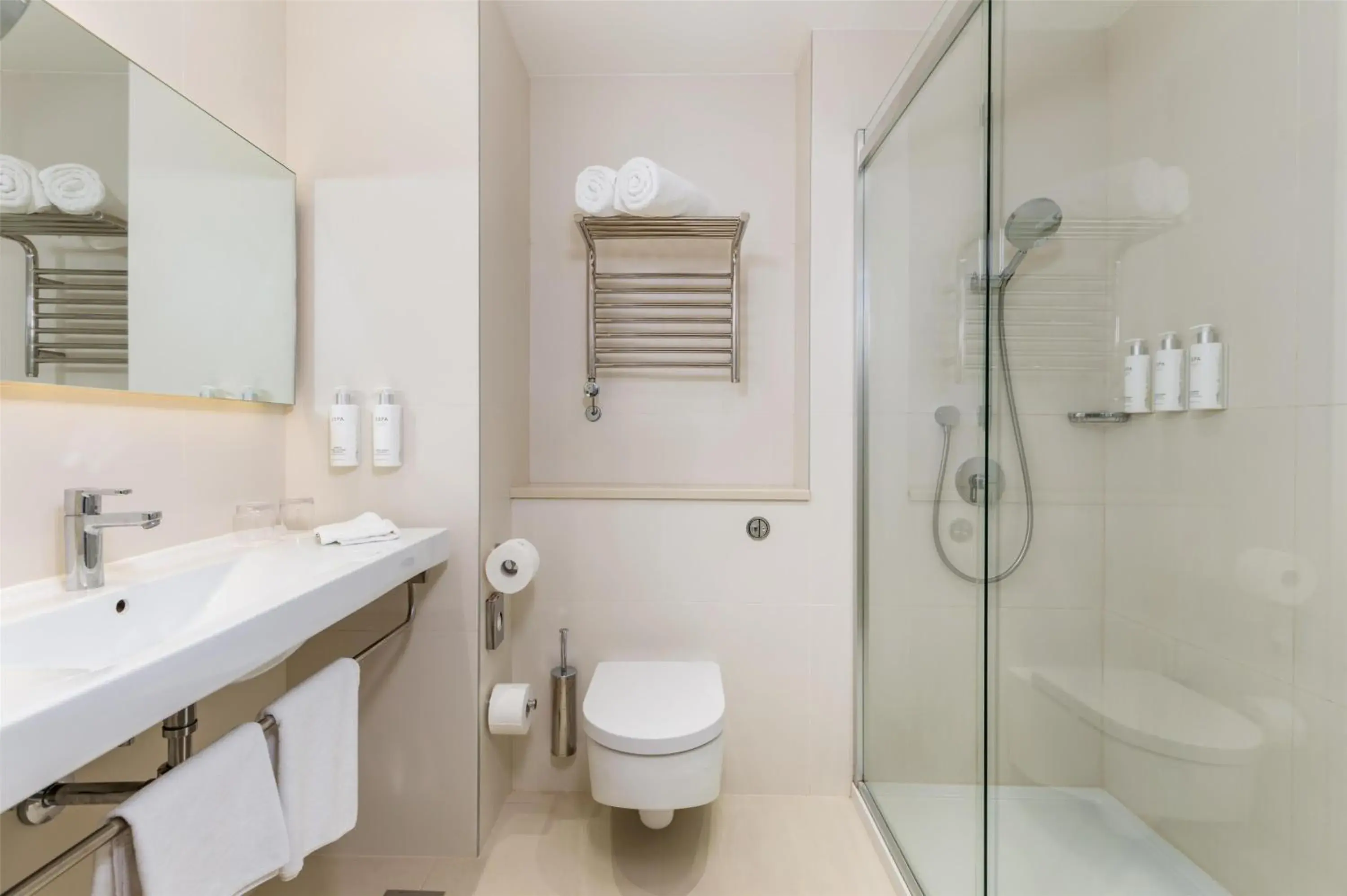 Superior Double or Twin Room in Park Plaza Histria Pula Superior Double or Twin Room in Park Plaza Histria Pula