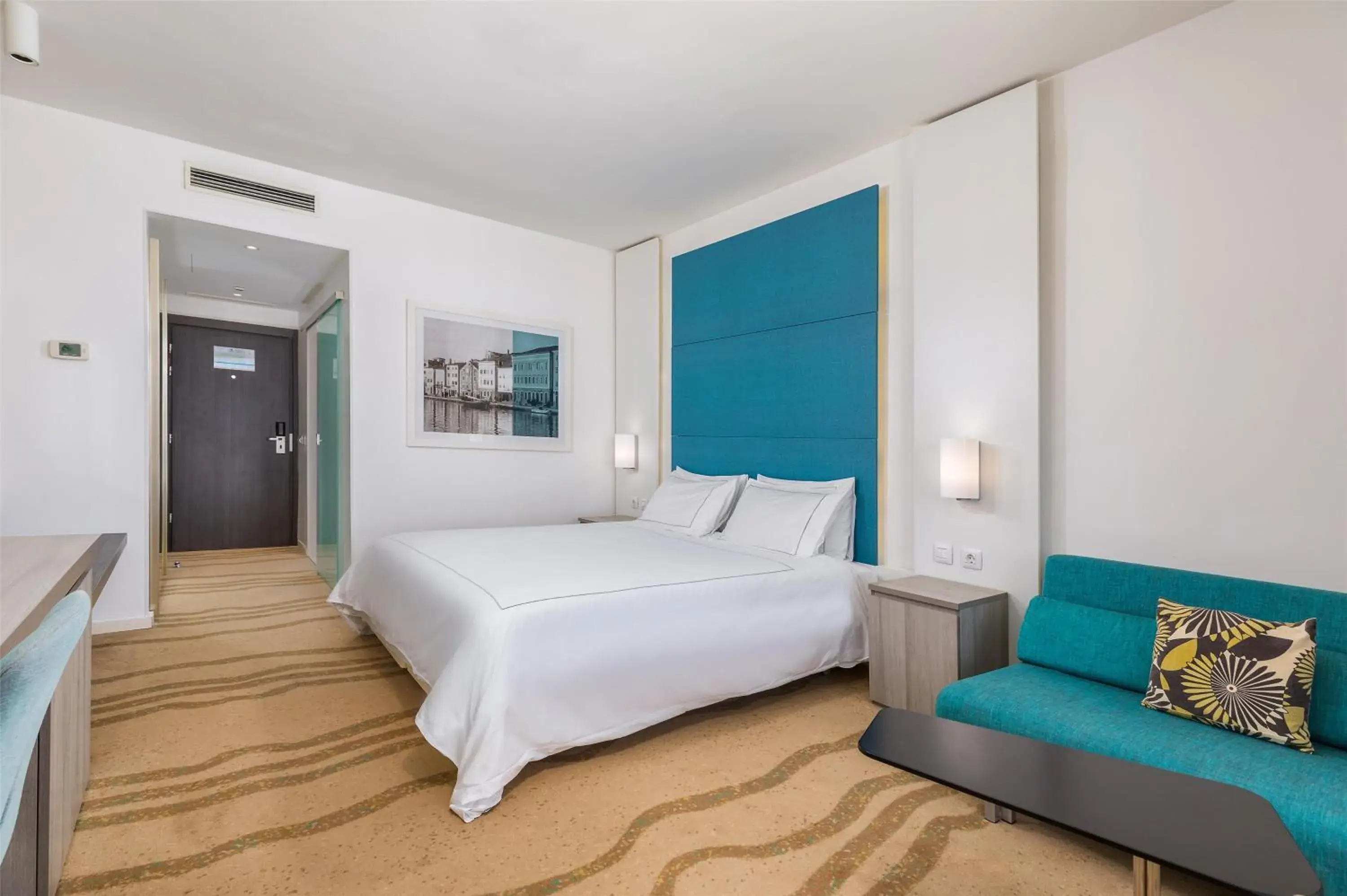 Premium Double or Twin Room with Sea View in Park Plaza Histria Pula Premium Double or Twin Room with Sea View in Park Plaza Histria Pula