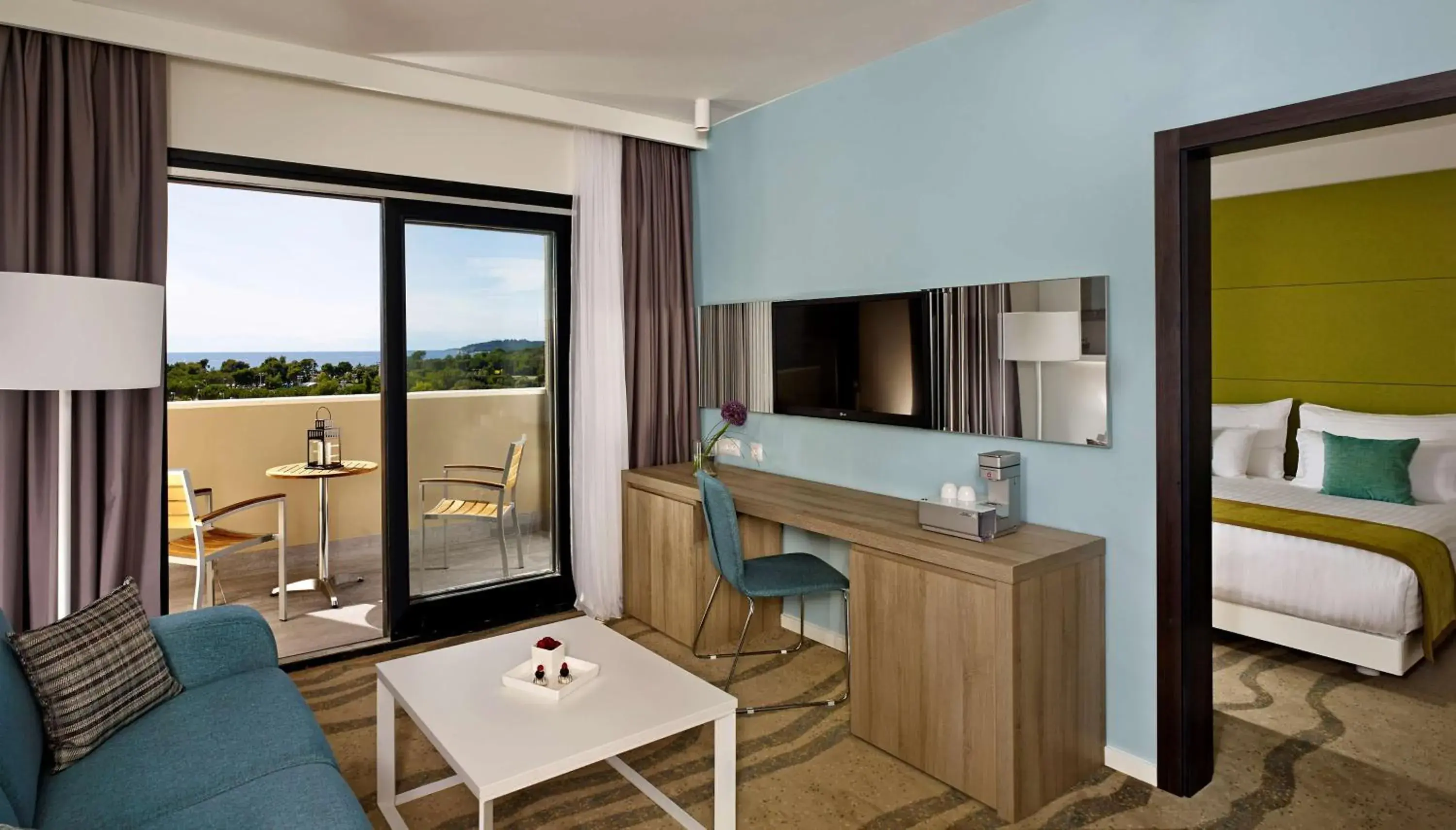 Premium Double or Twin Room Marina or Sea Side in Park Plaza Histria Pula Premium Double or Twin Room Marina or Sea Side in Park Plaza Histria Pula