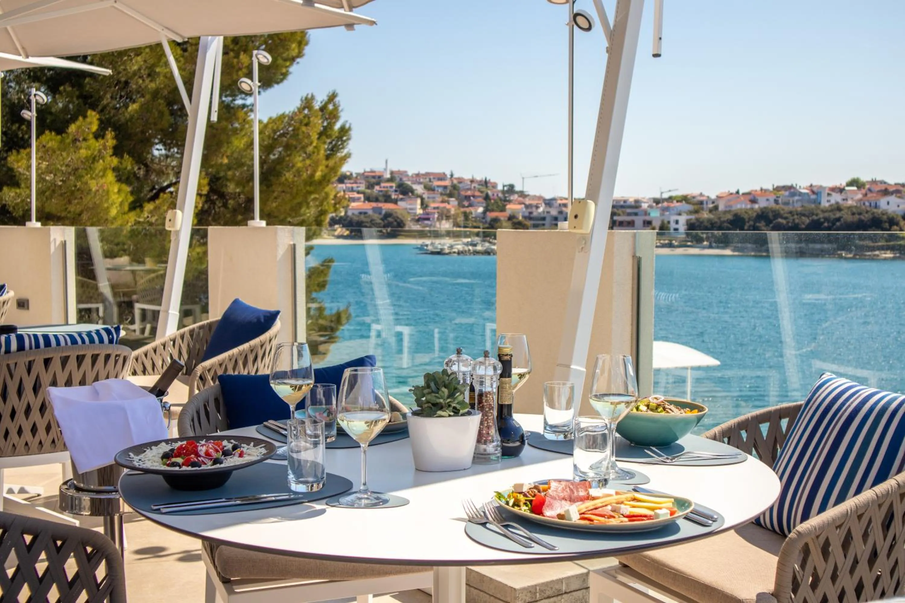 Restaurant/places to eat in Park Plaza Histria Pula