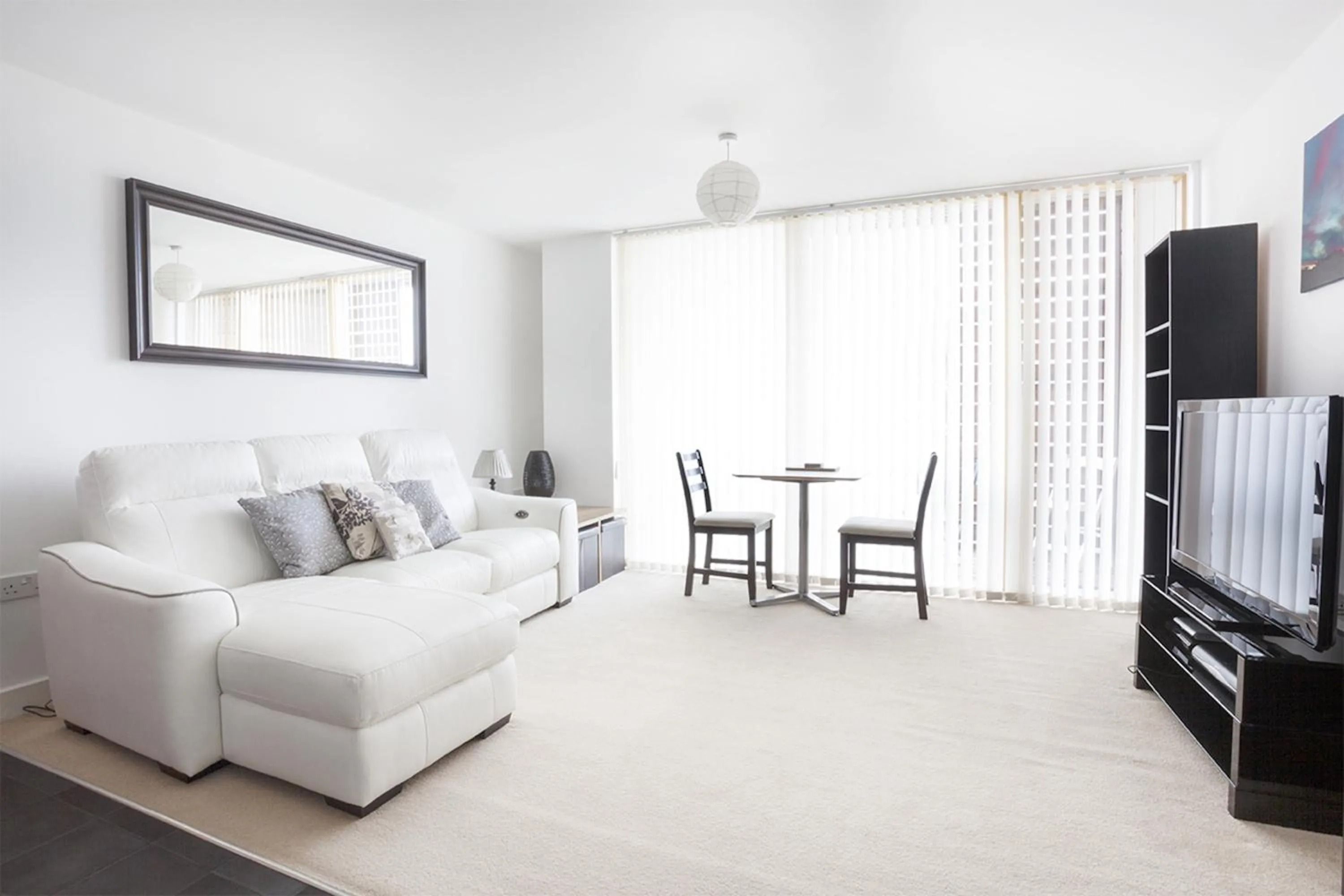 TV and multimedia in City Stay Apartments - Vizion