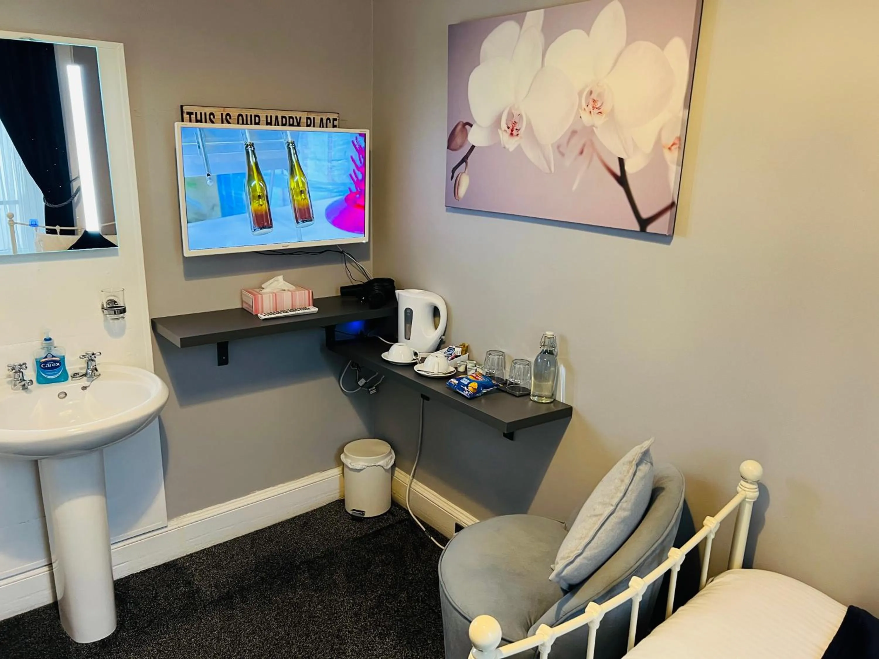 Bedroom in Ardenlee Guest House