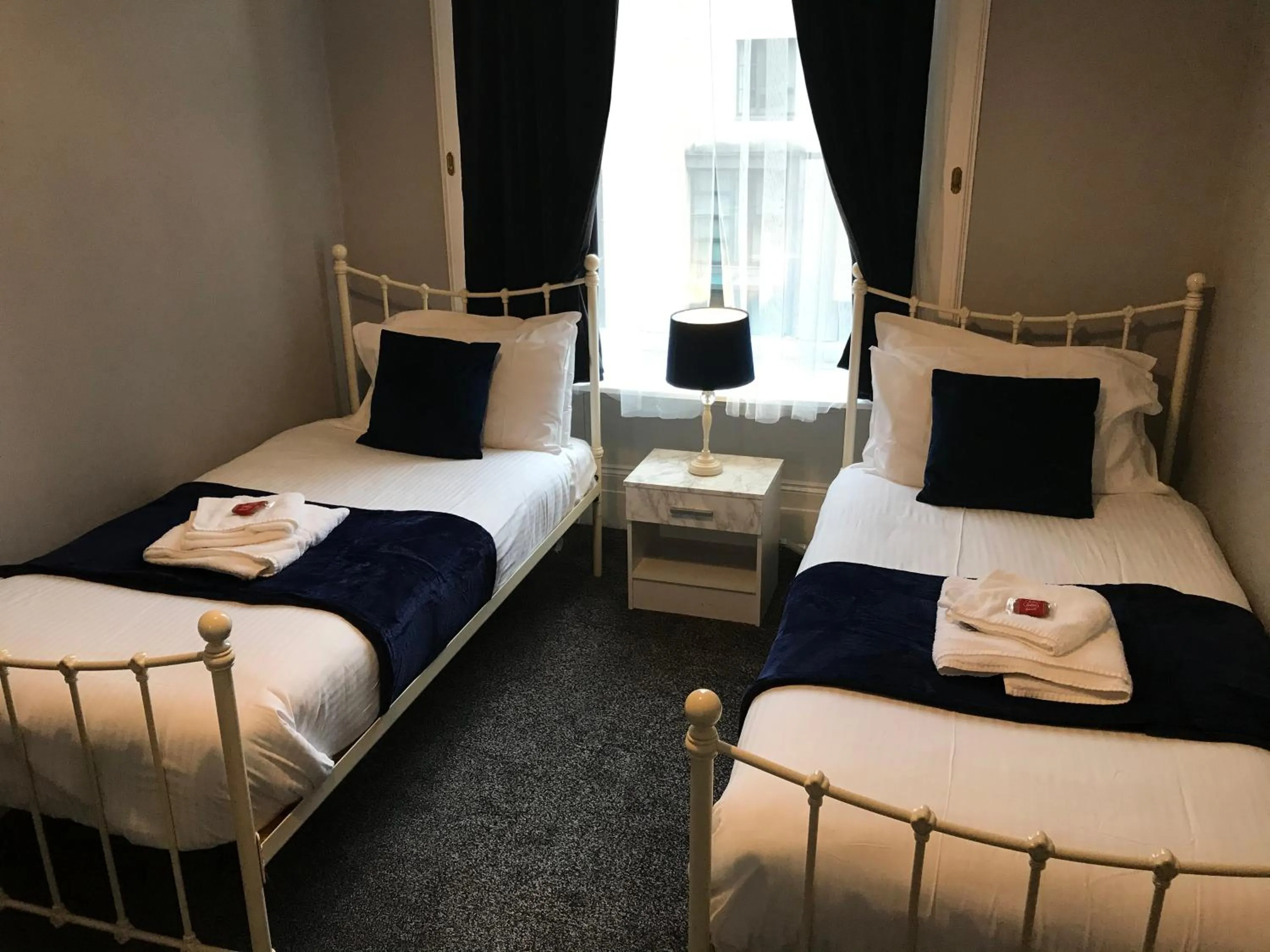 Bedroom, Bed in Ardenlee Guest House