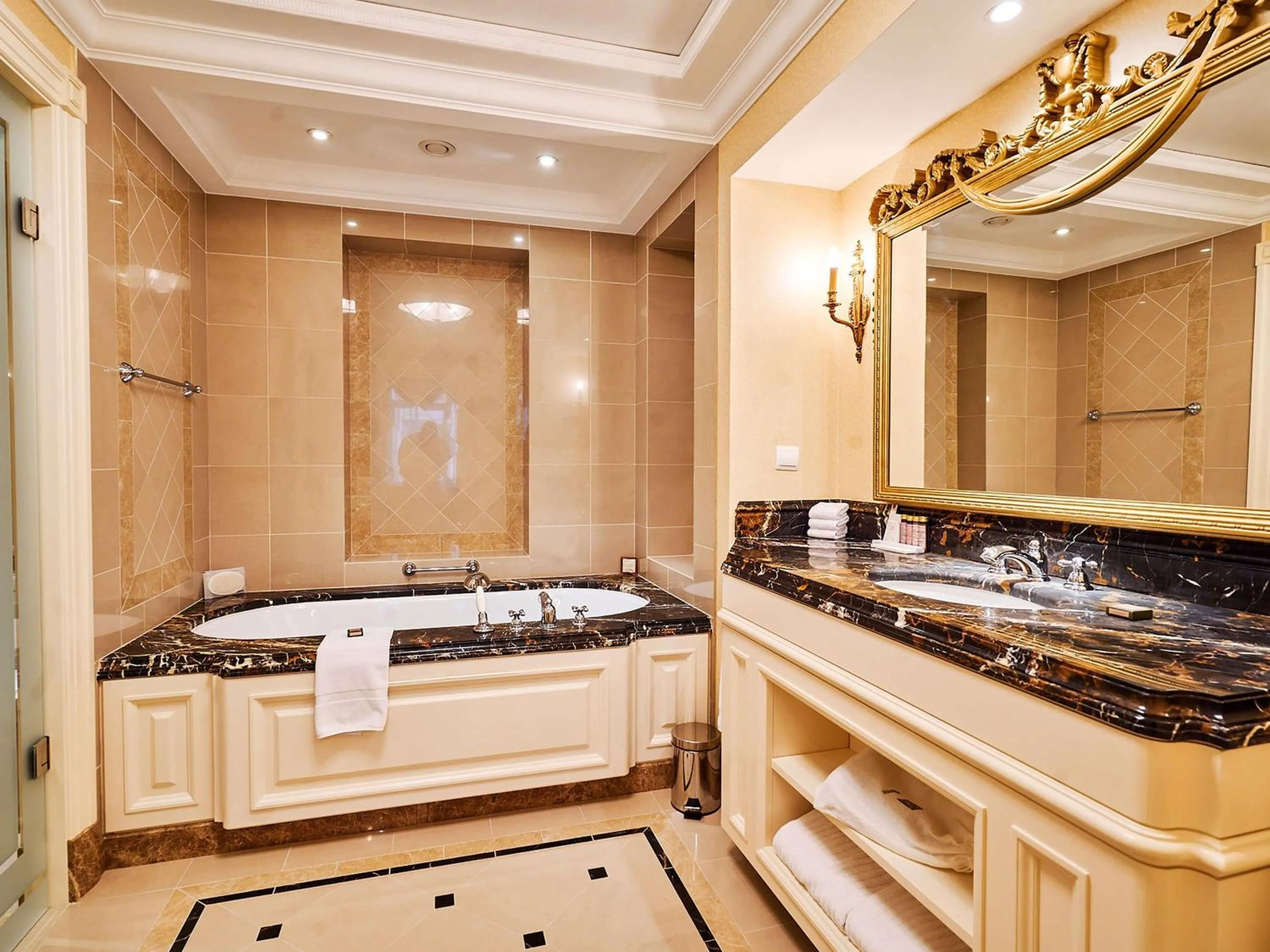 Bedroom in Fairmont Grand Hotel Kyiv