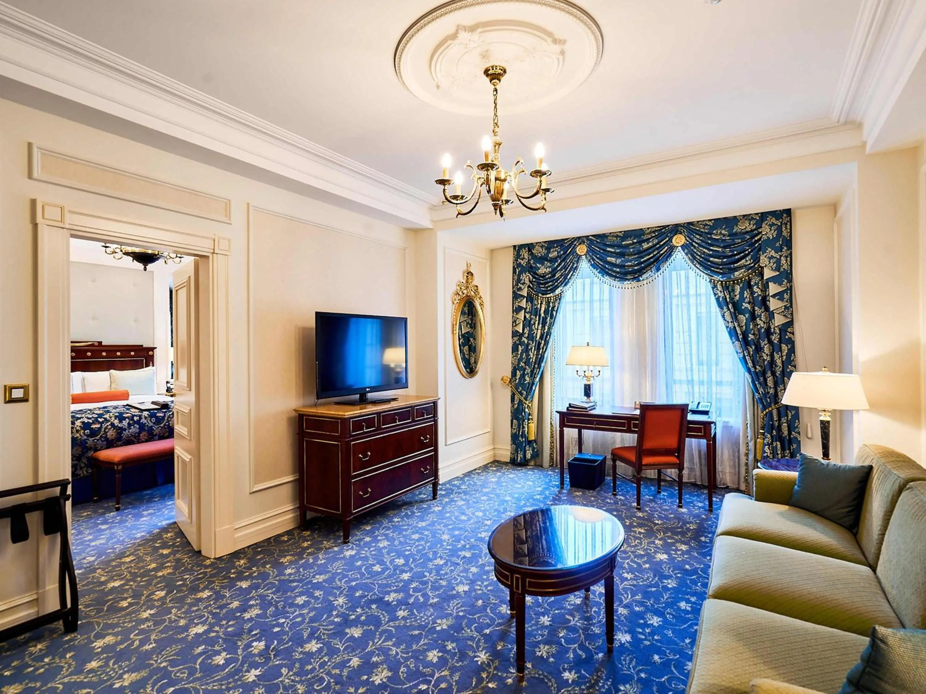 Bedroom, Bed in Fairmont Grand Hotel Kyiv