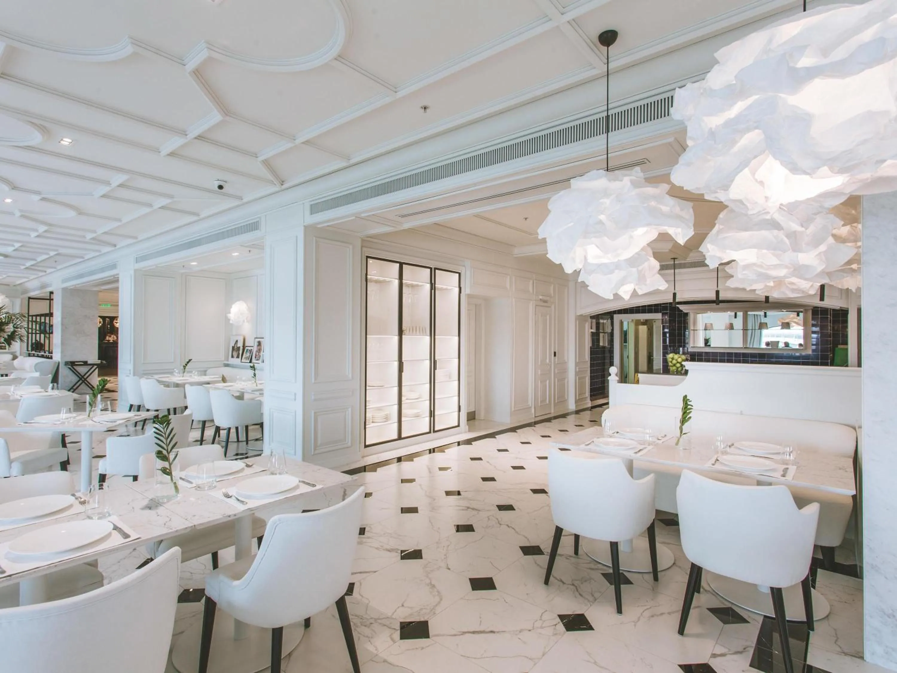 Restaurant/places to eat in Fairmont Grand Hotel Kyiv