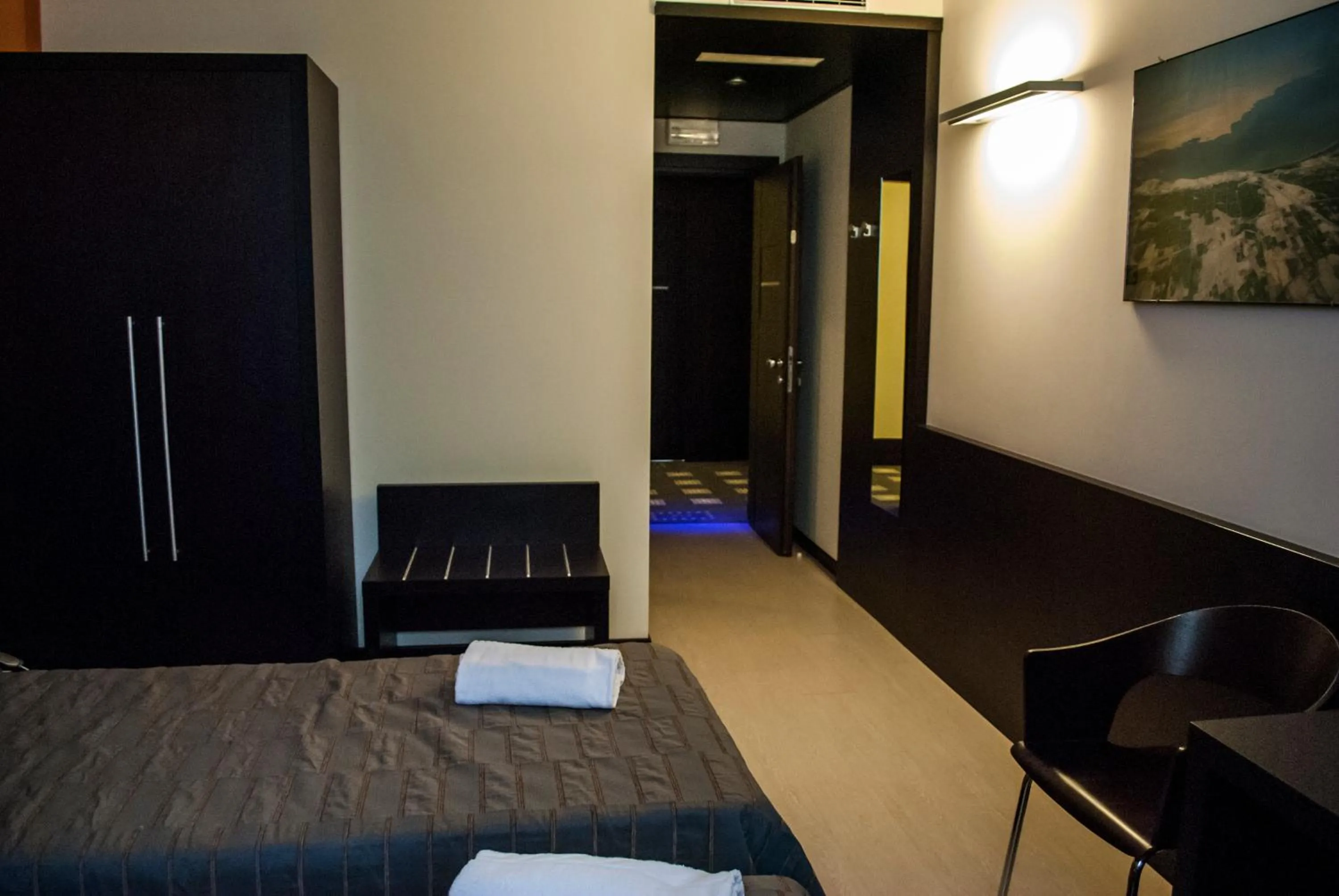 Bedroom, Bed in Vercelli Palace Hotel