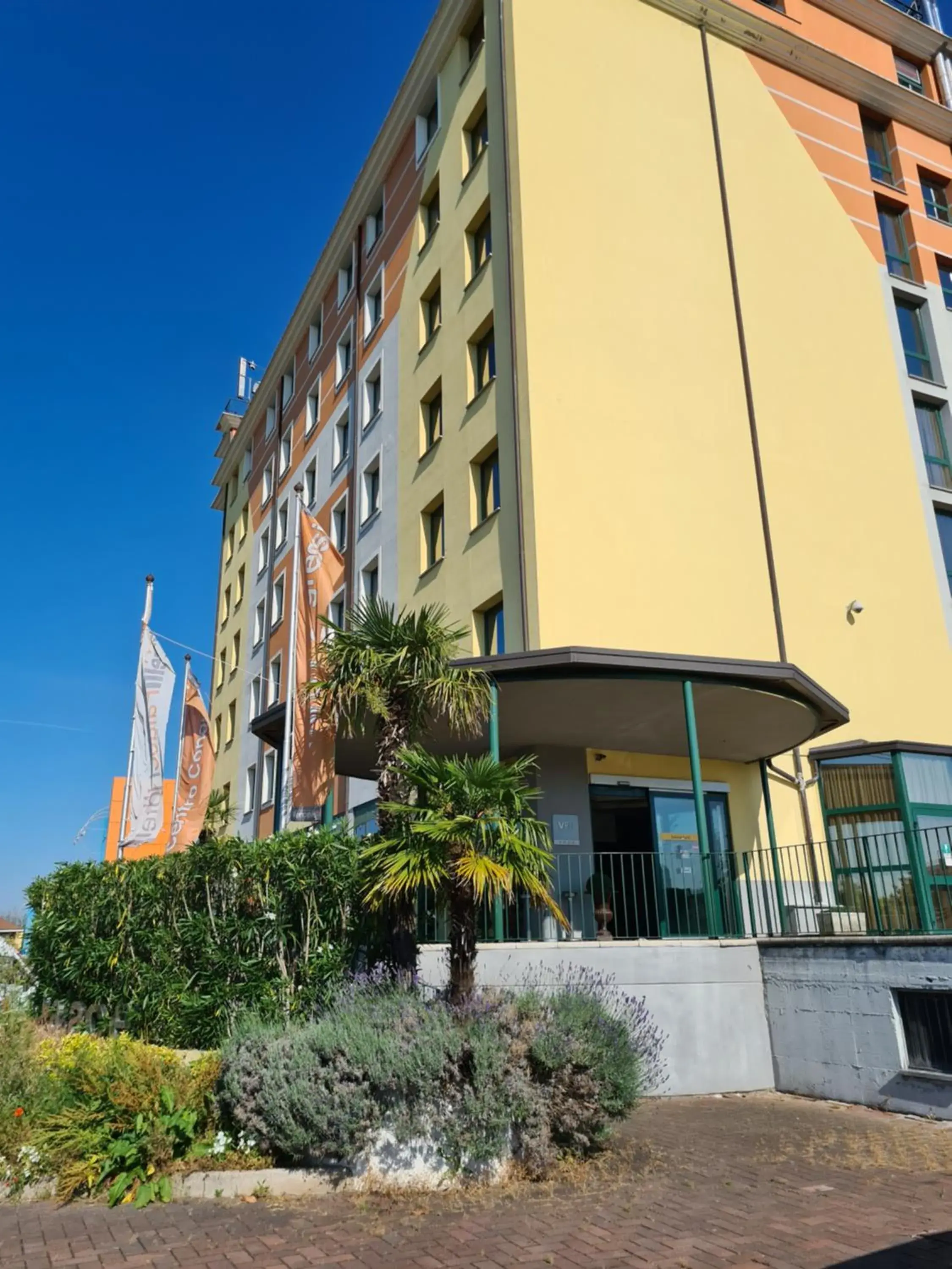 Property building in Vercelli Palace Hotel Property building in Vercelli Palace Hotel