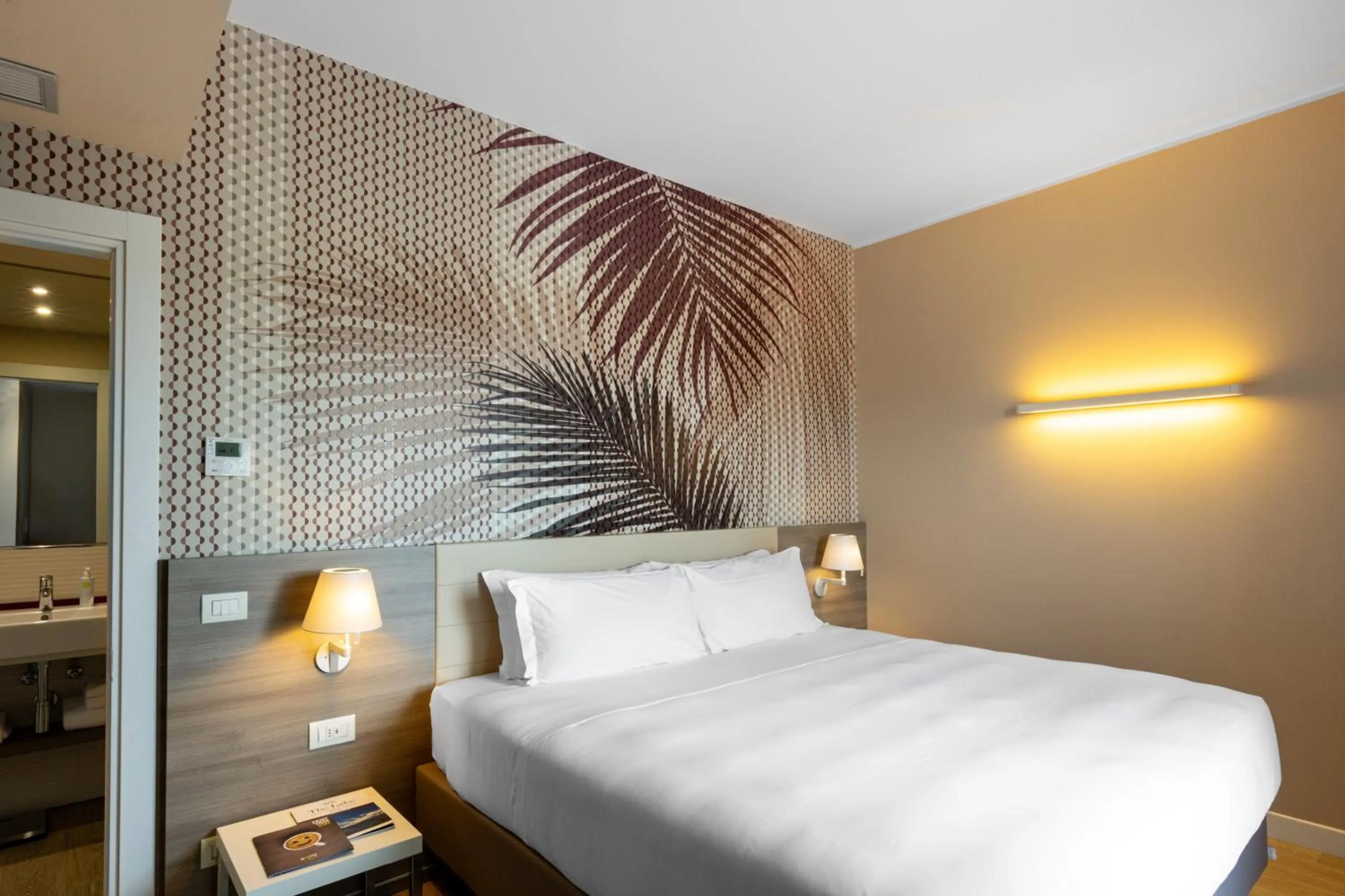 Bed in Enjoy Garda Hotel