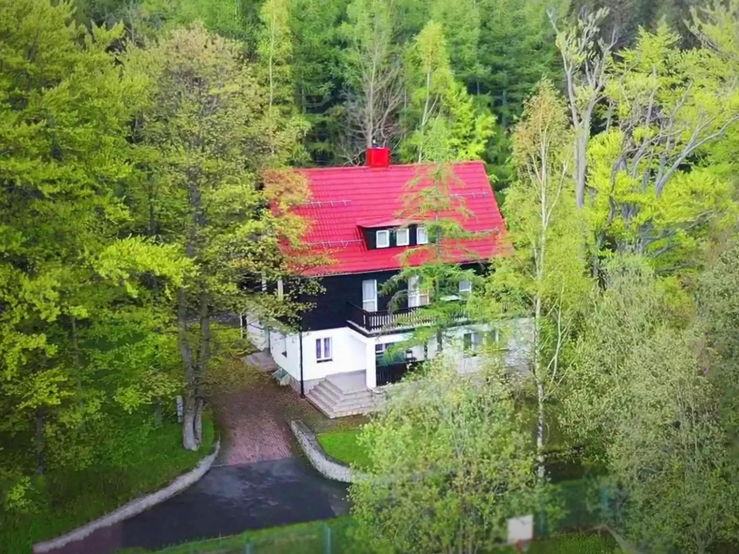 Property building in Stokrotka Natura Tour