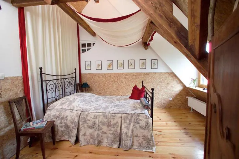 Bed in Chambre d'hôtes du Moulin de Landonvillers