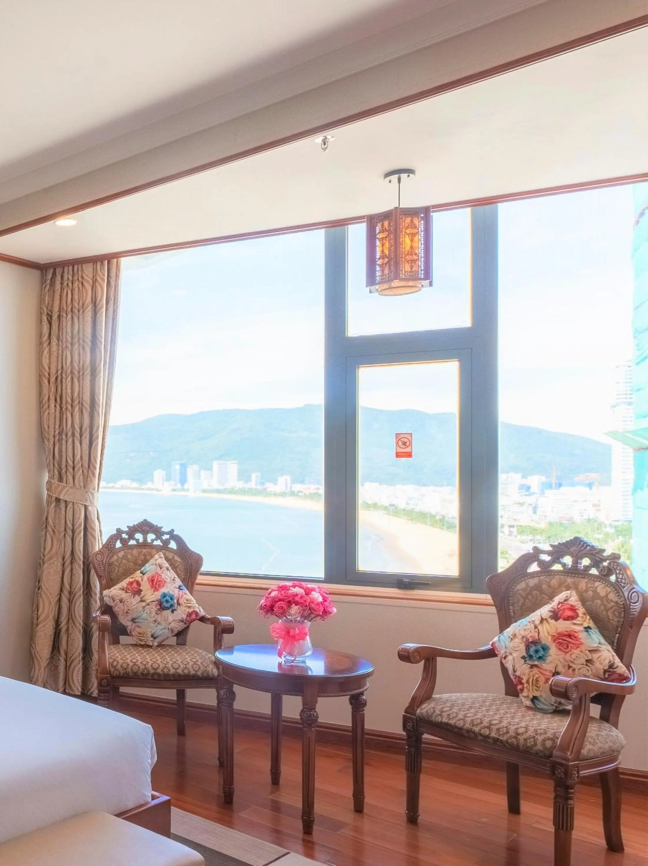 View (from property/room), Bed in Huong Viet Hotel Quy Nhon - Beachfront