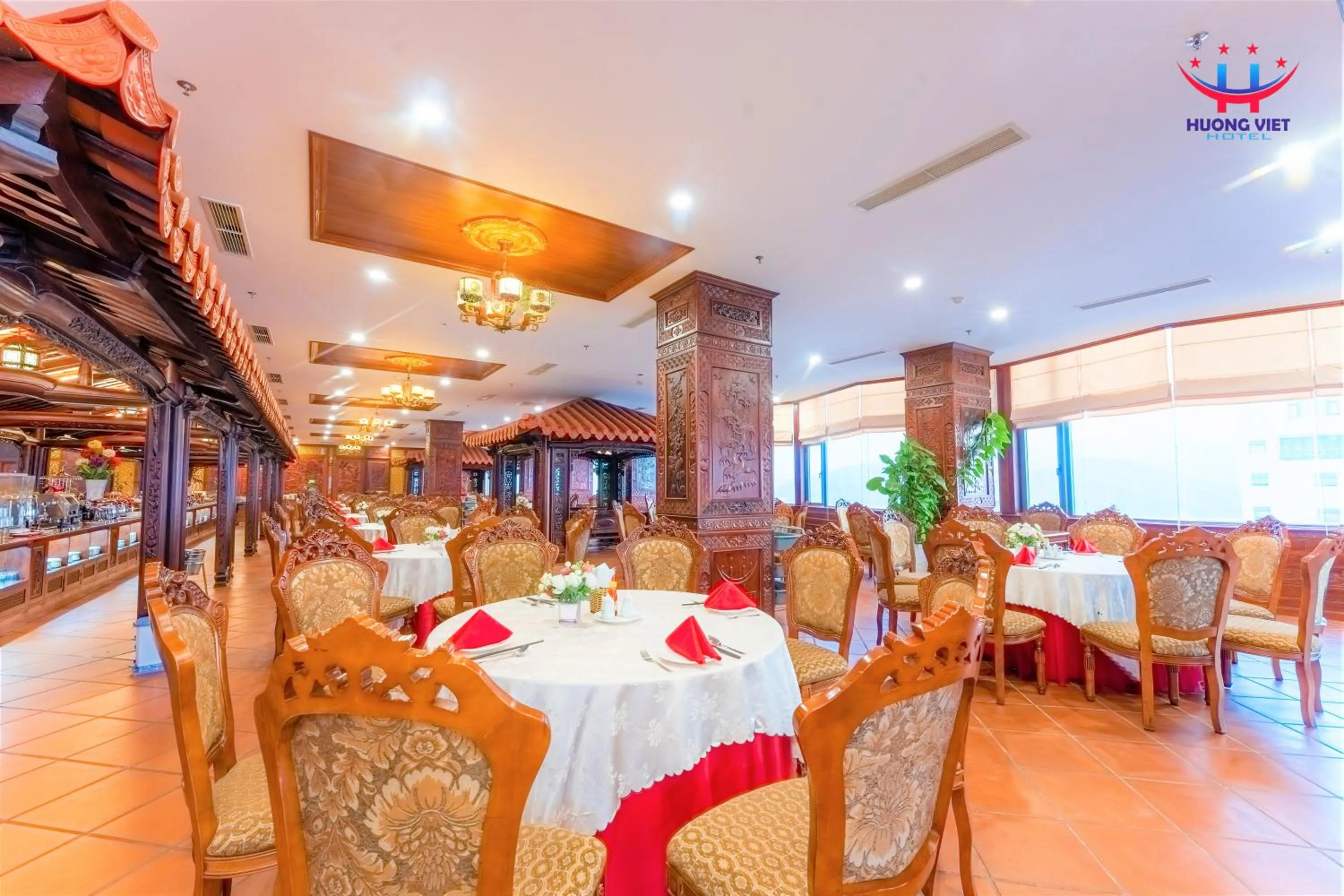 Buffet breakfast in Huong Viet Hotel Quy Nhon - Beachfront