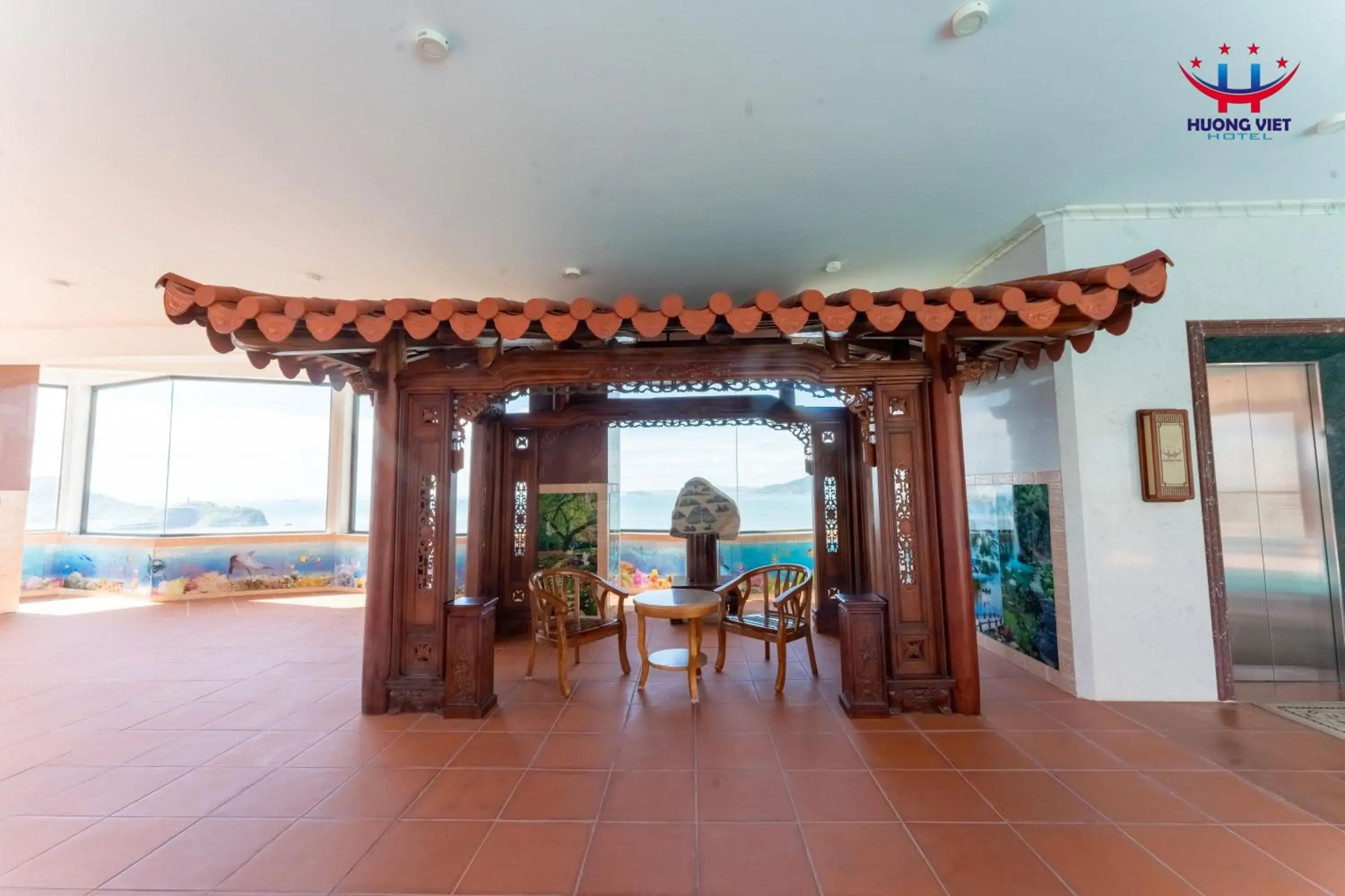 Swimming pool in Huong Viet Hotel Quy Nhon - Beachfront Swimming pool in Huong Viet Hotel Quy Nhon - Beachfront