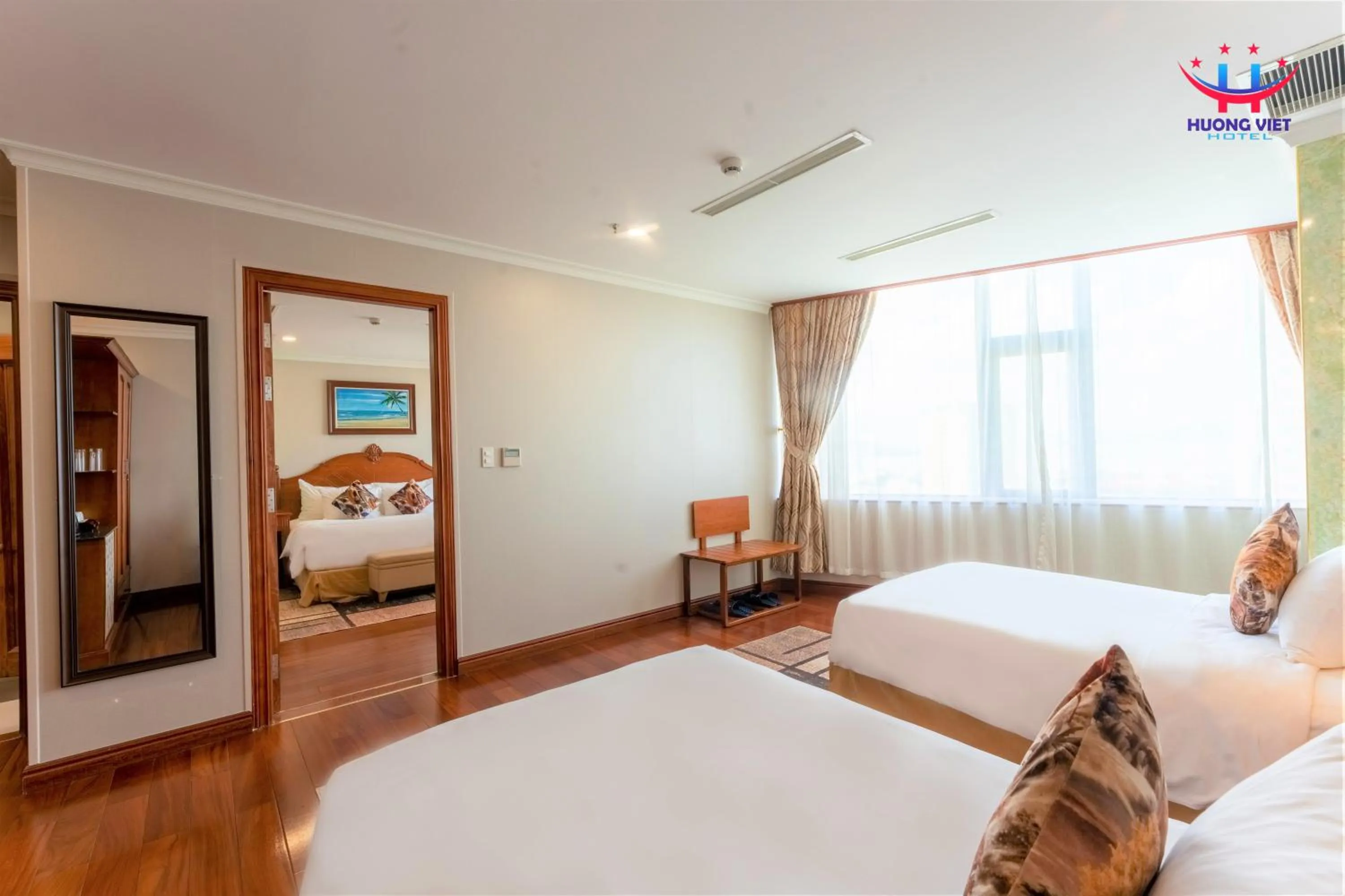 Bedroom, Bed in Huong Viet Hotel Quy Nhon - Beachfront