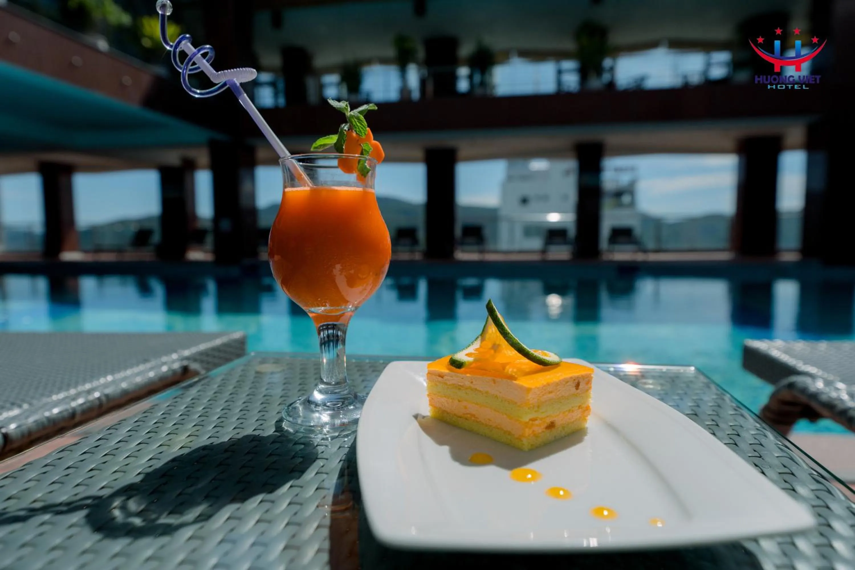 Swimming pool in Huong Viet Hotel Quy Nhon - Beachfront