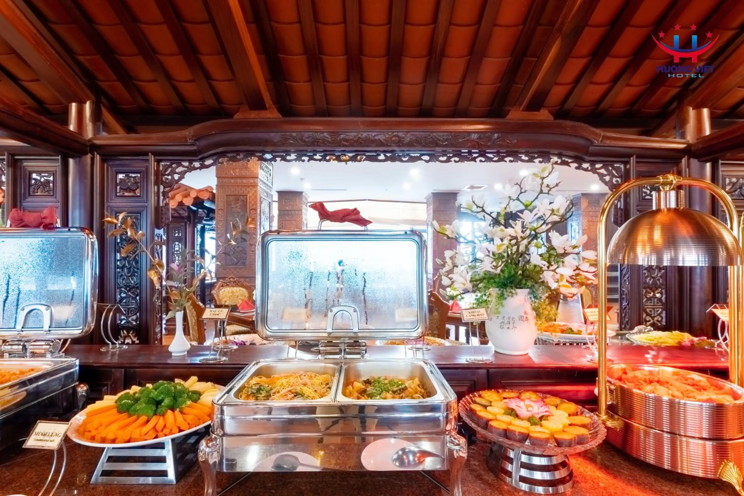 Buffet breakfast in Huong Viet Hotel Quy Nhon - Beachfront