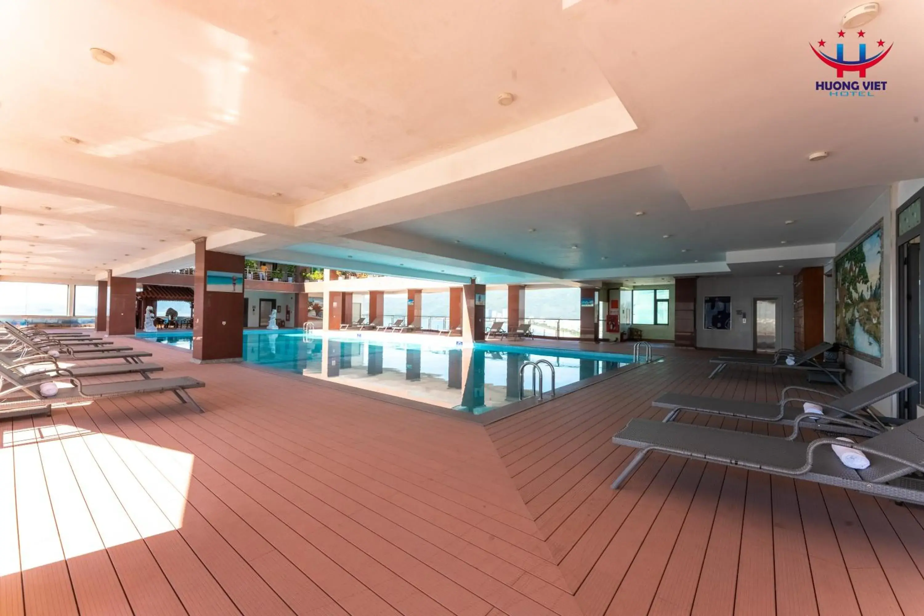 Swimming pool in Huong Viet Hotel Quy Nhon - Beachfront Swimming pool in Huong Viet Hotel Quy Nhon - Beachfront