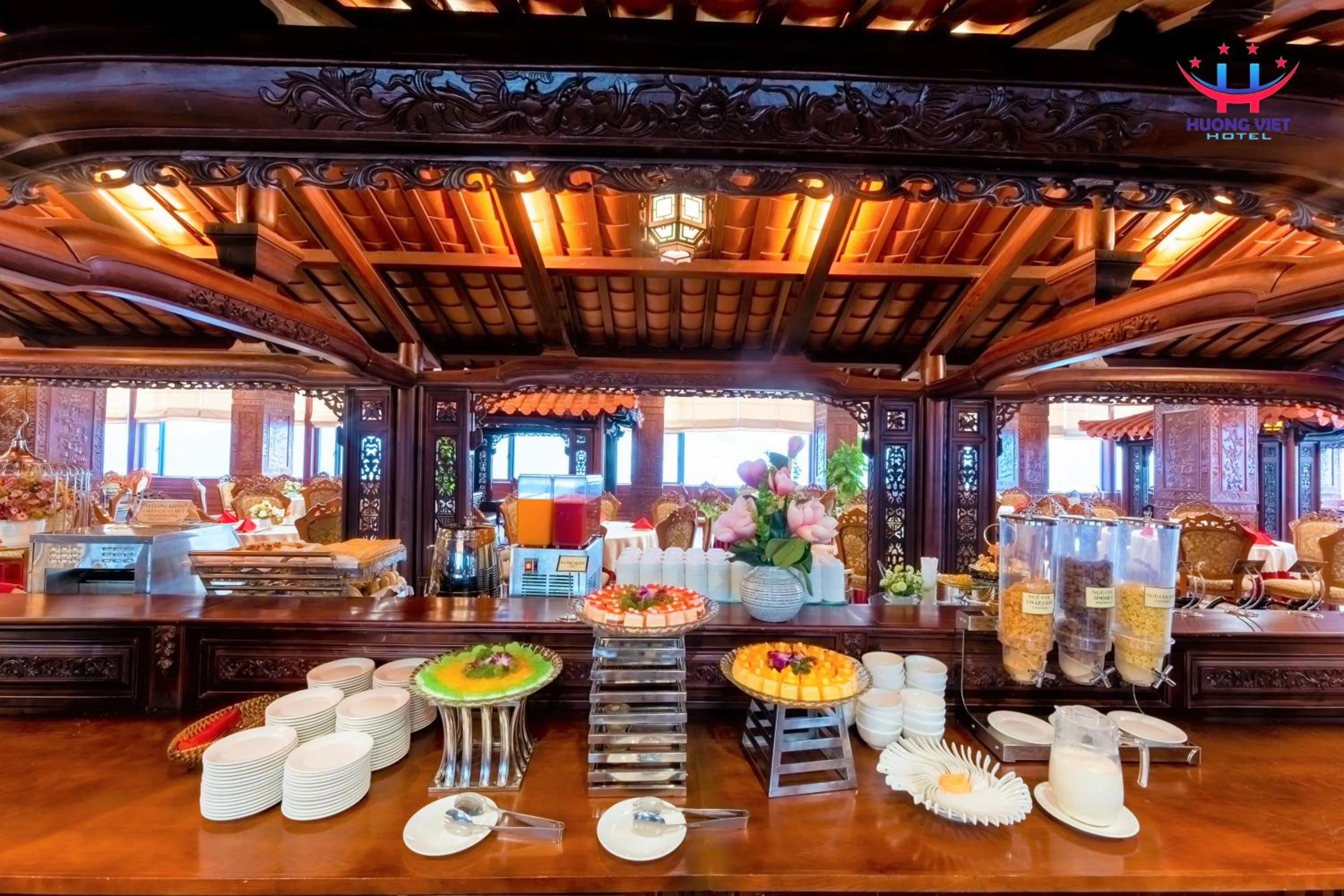 Buffet breakfast in Huong Viet Hotel Quy Nhon - Beachfront