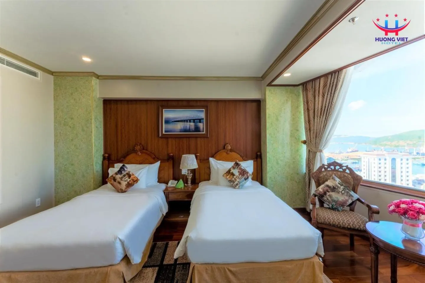 Bed in Huong Viet Hotel Quy Nhon - Beachfront