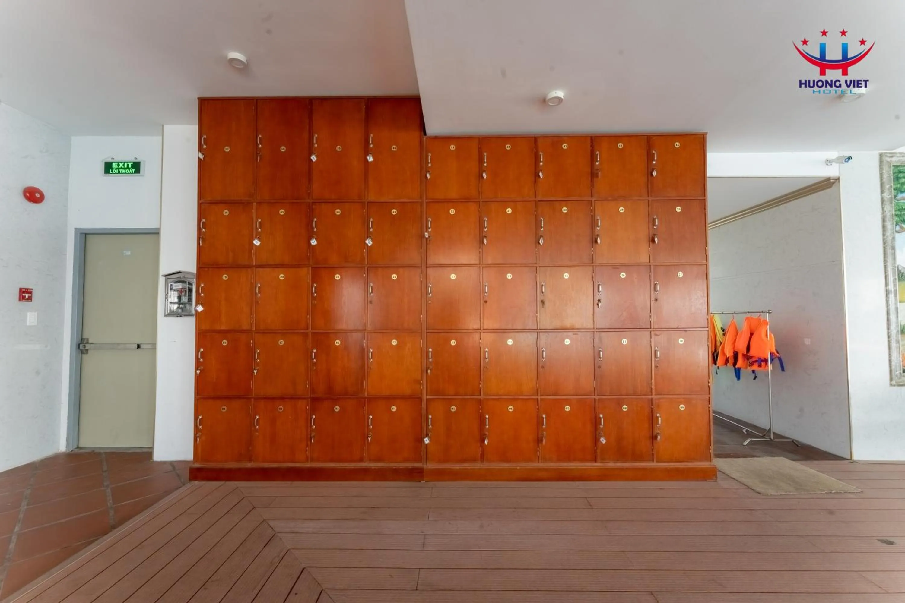 Swimming pool in Huong Viet Hotel Quy Nhon - Beachfront