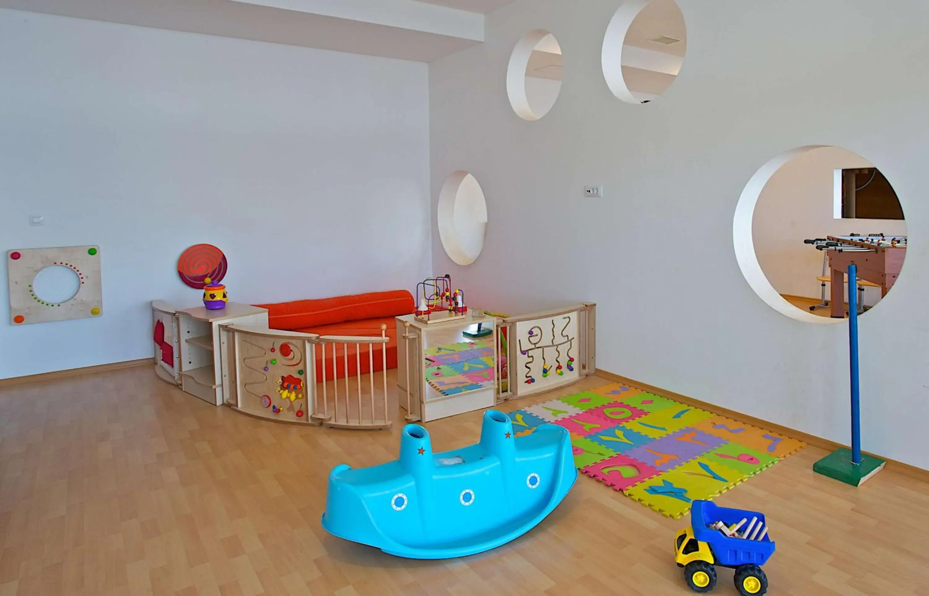 Property building, Kid's Club in Park Plaza Verudela Pula