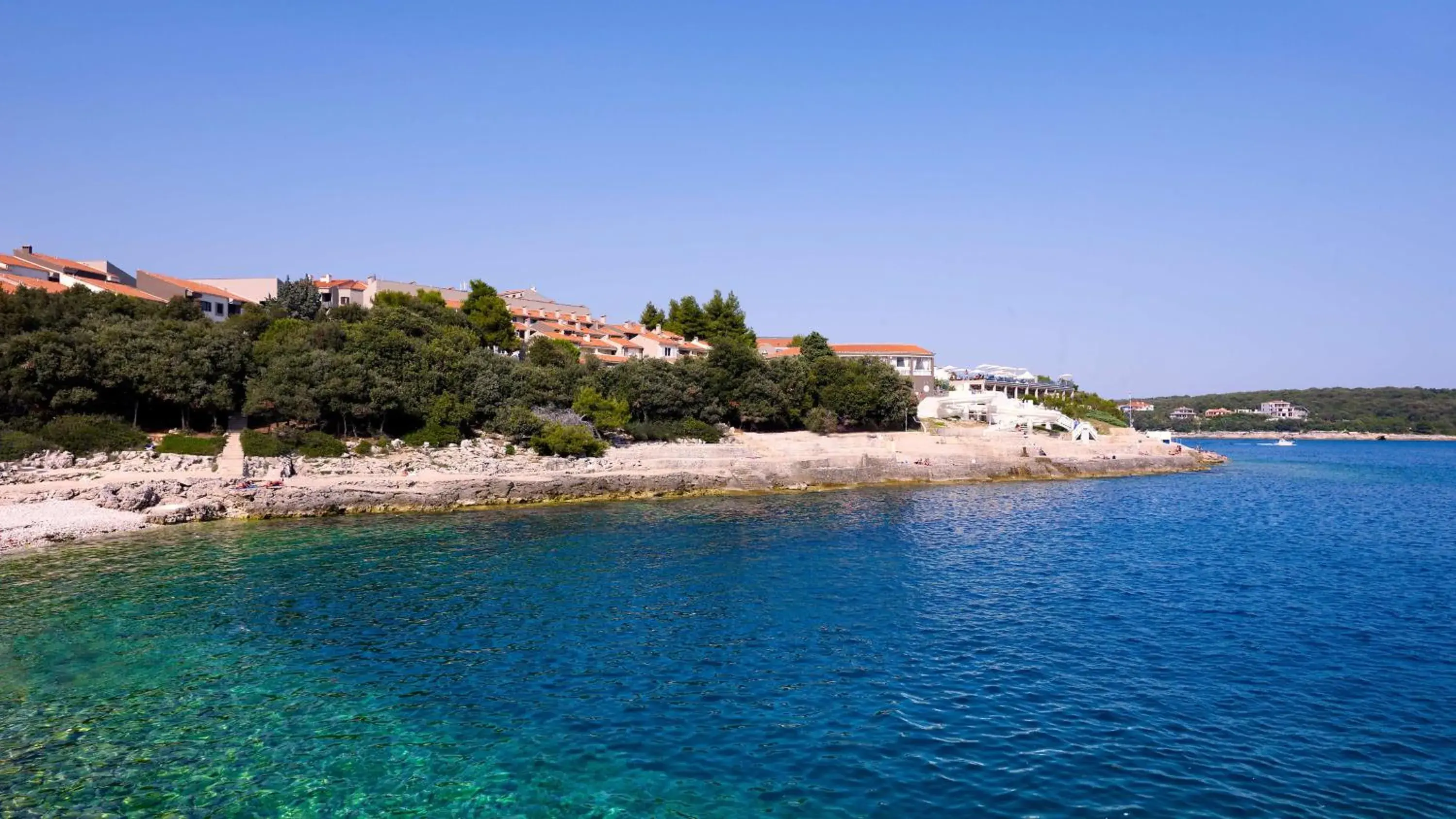 Nearby landmark, Beach in Park Plaza Verudela Pula