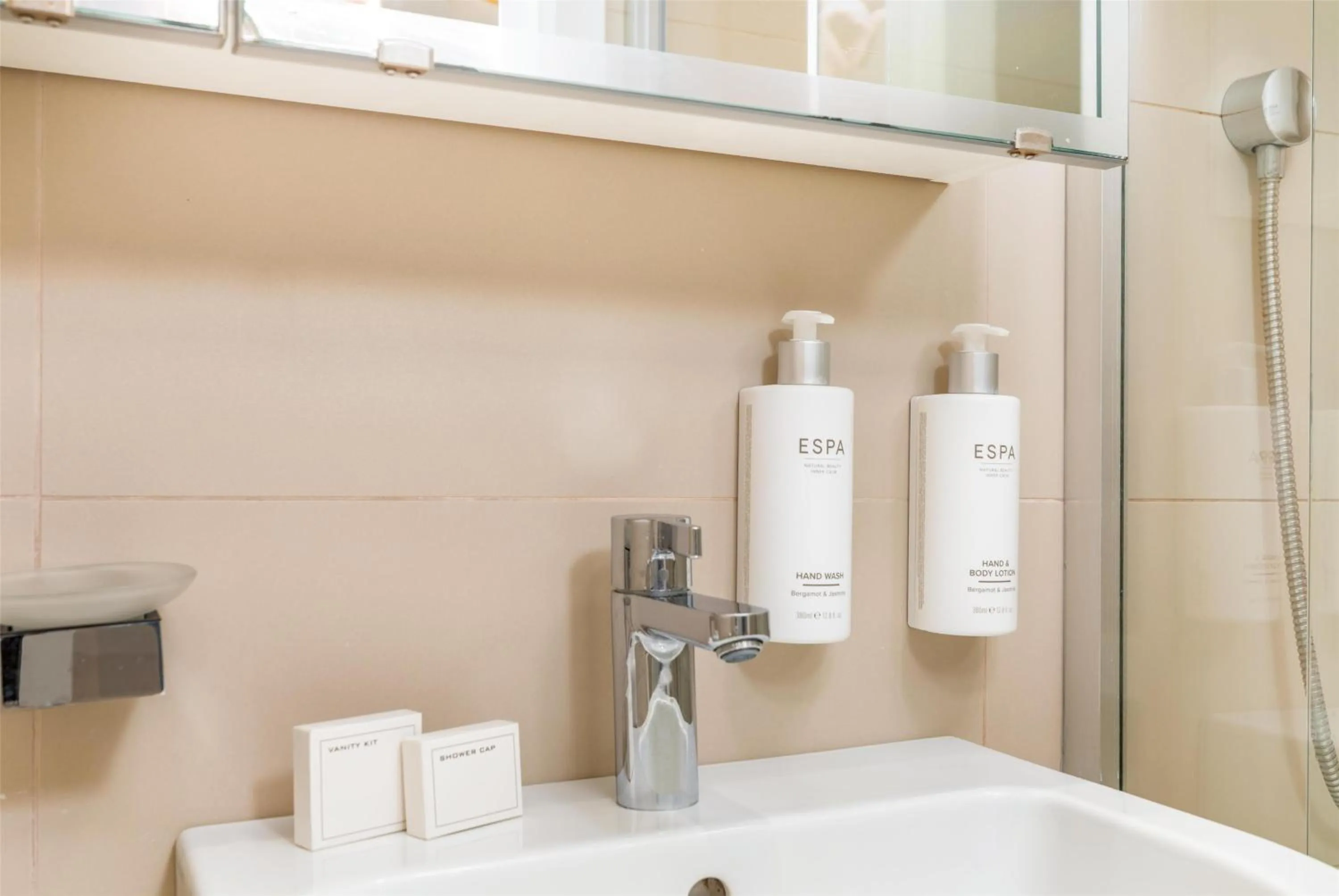 Bathroom in Park Plaza Verudela Pula